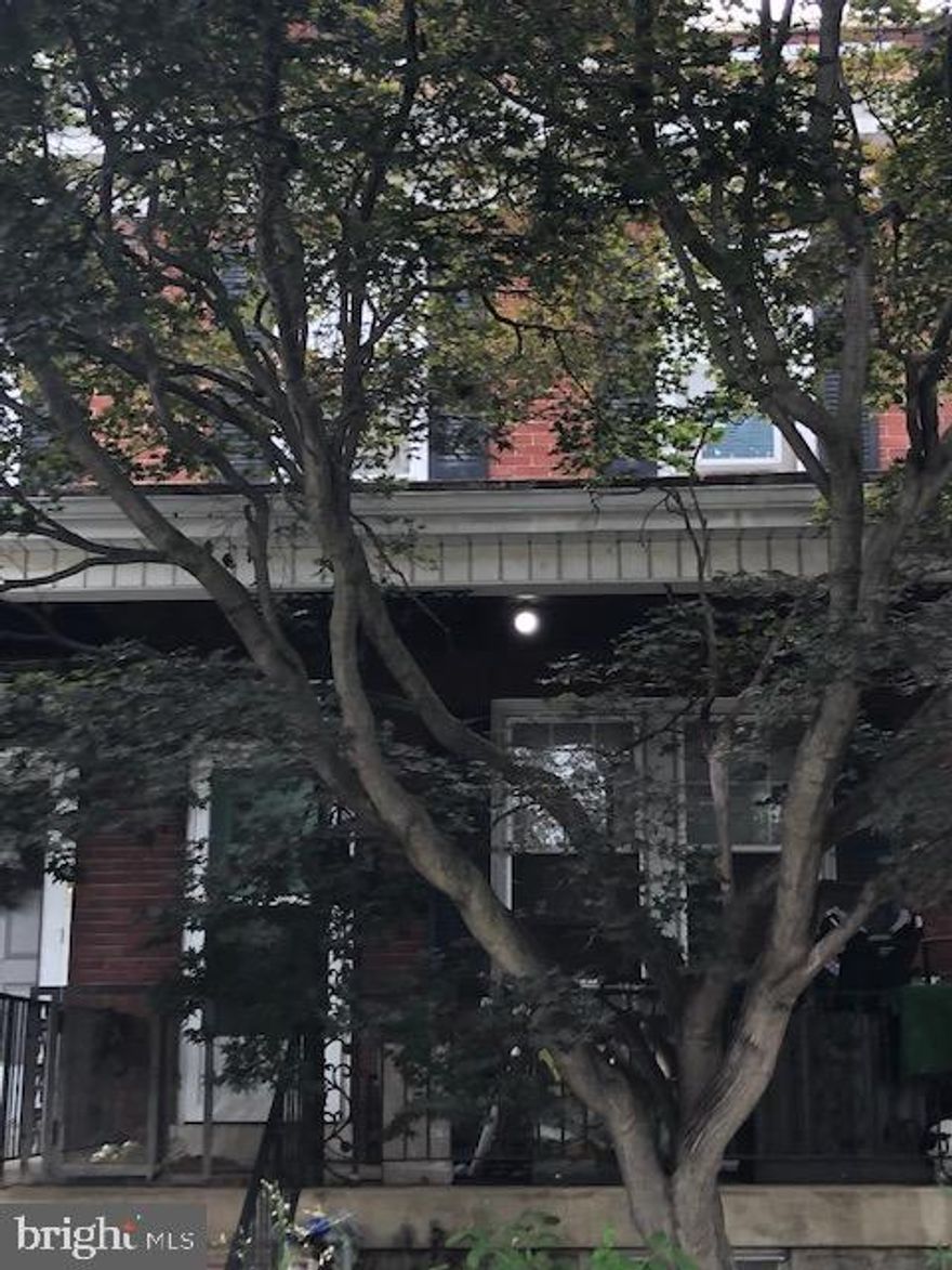 Short Sale.  Buyer pays $6,000 loss mitigation fee.  Full rehab needed.