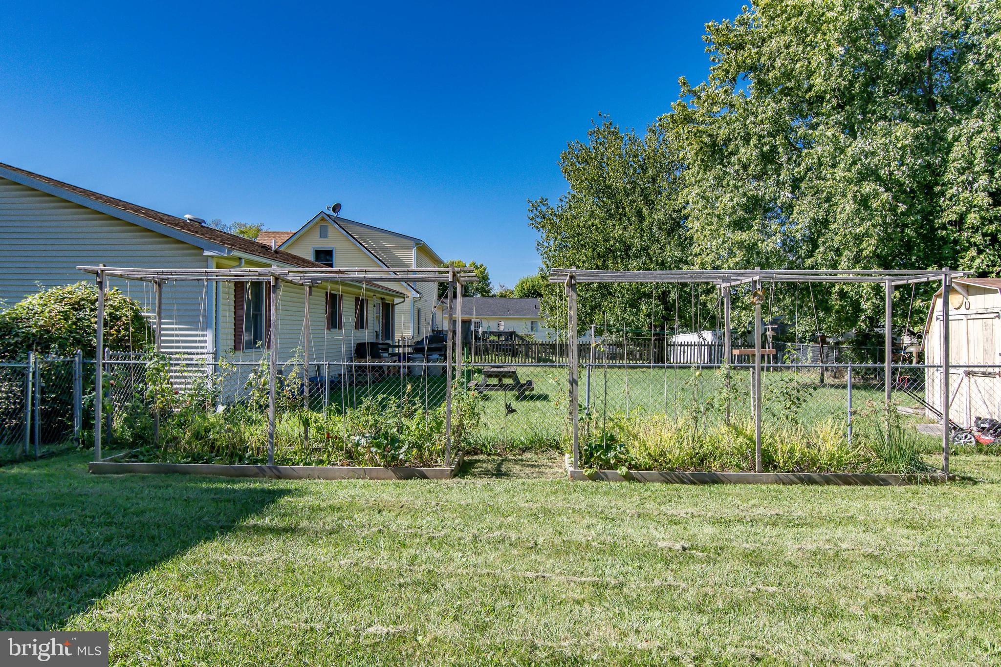 THE VILLAGE AT LAKESIDE - Residential