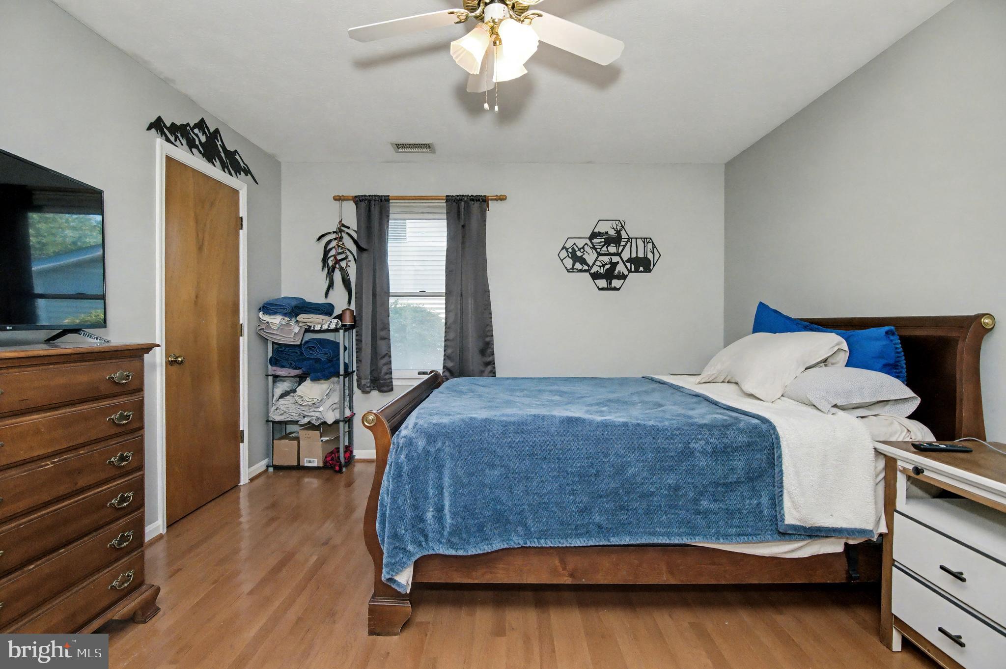 THE VILLAGE AT LAKESIDE - Residential