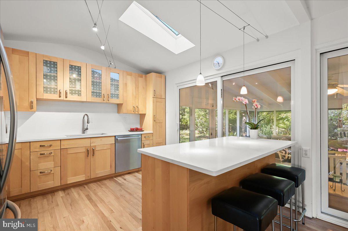 CARDEROCK SPRINGS - Residential