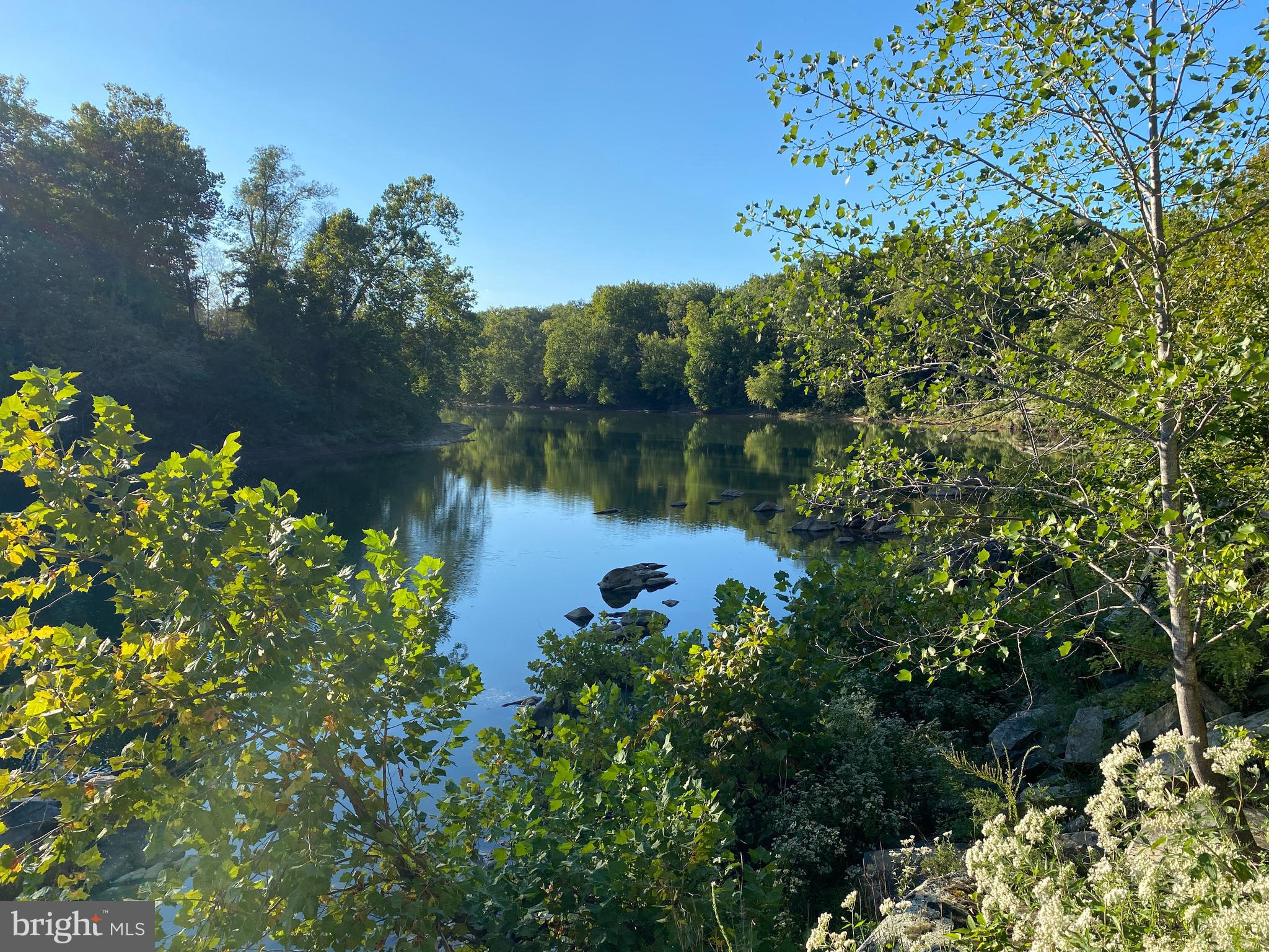 CARDEROCK SPRINGS - Residential
