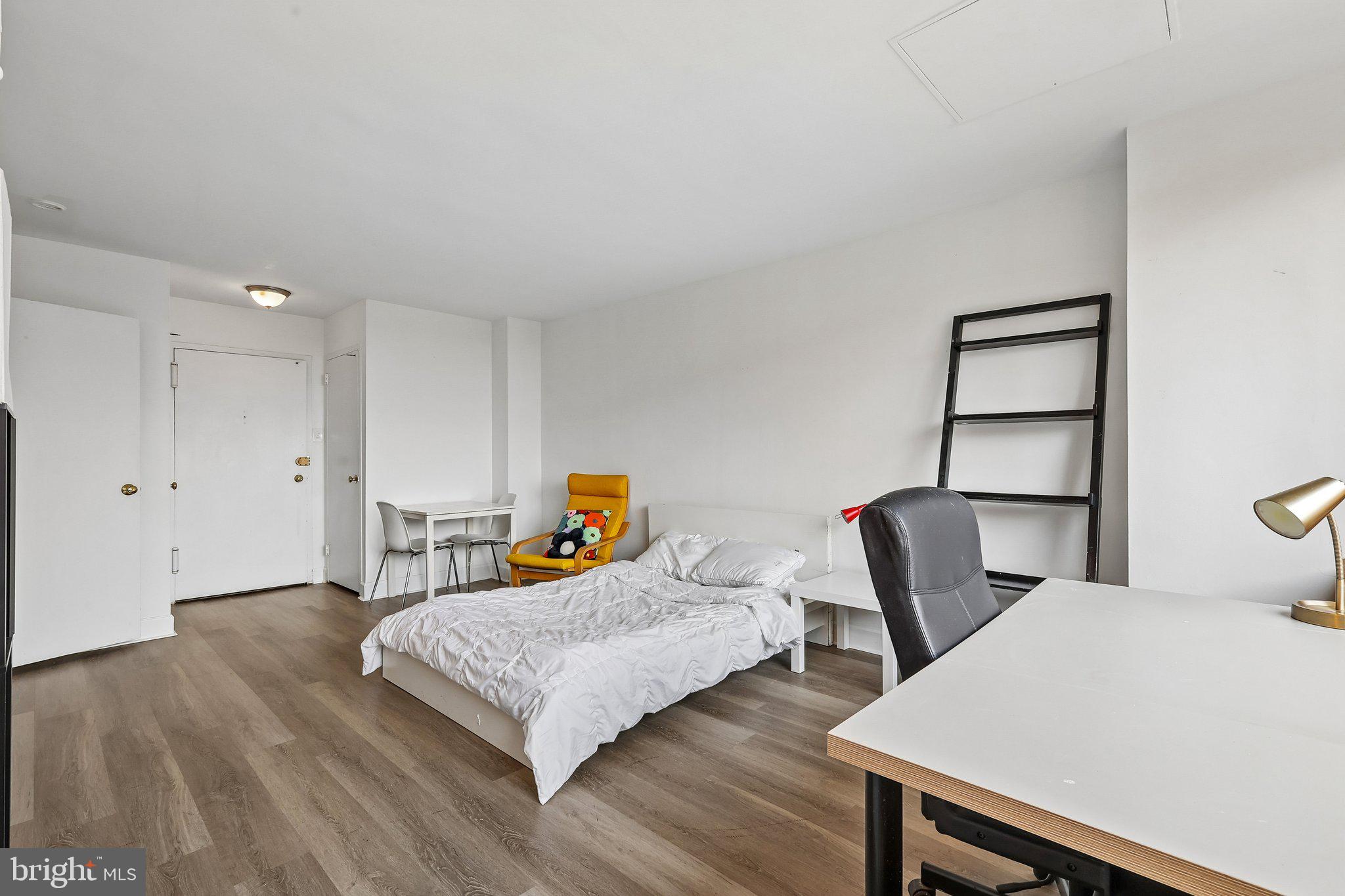 1021 ARLINGTON BOULEVARD 1138