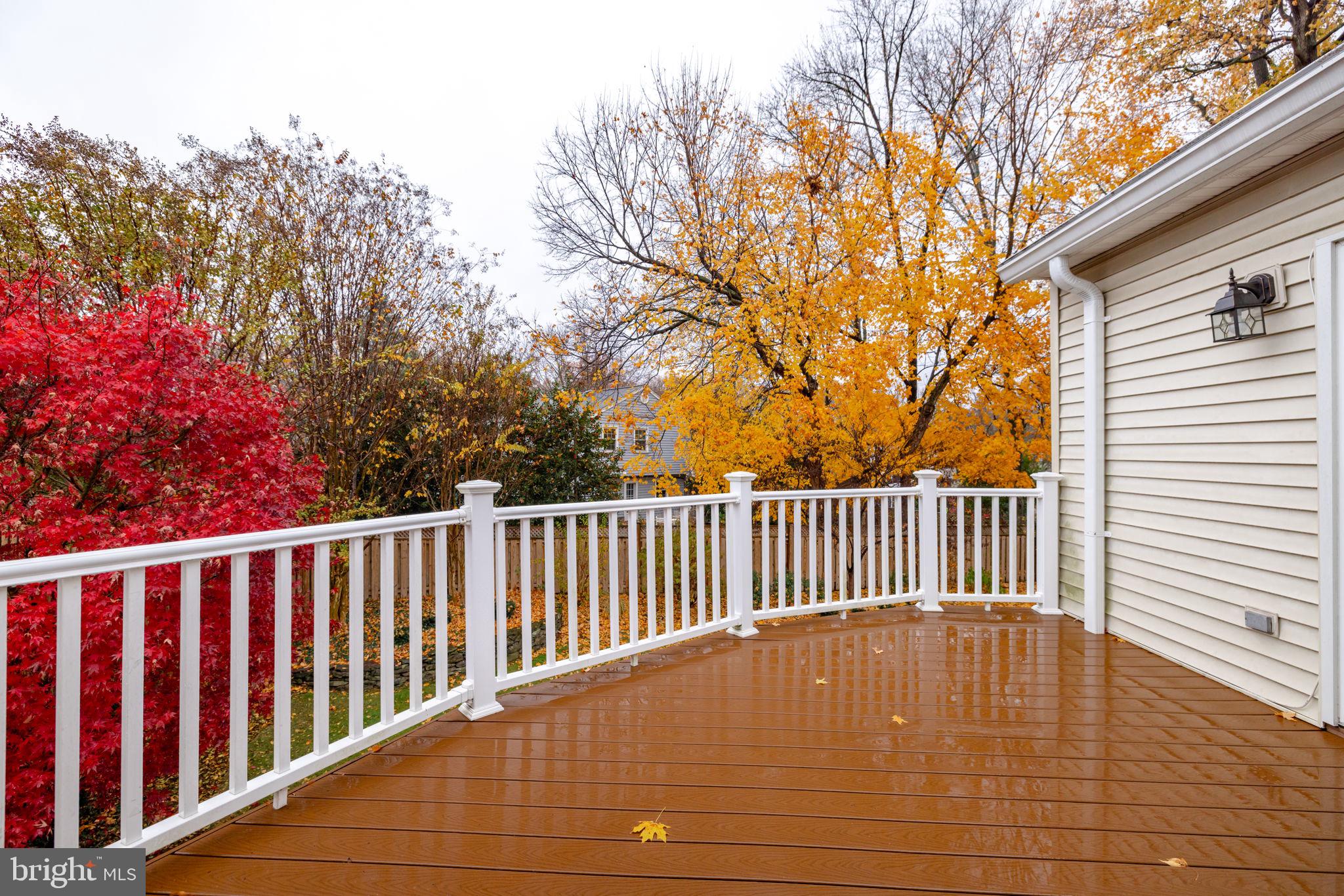 STONEYBROOKE - Residential