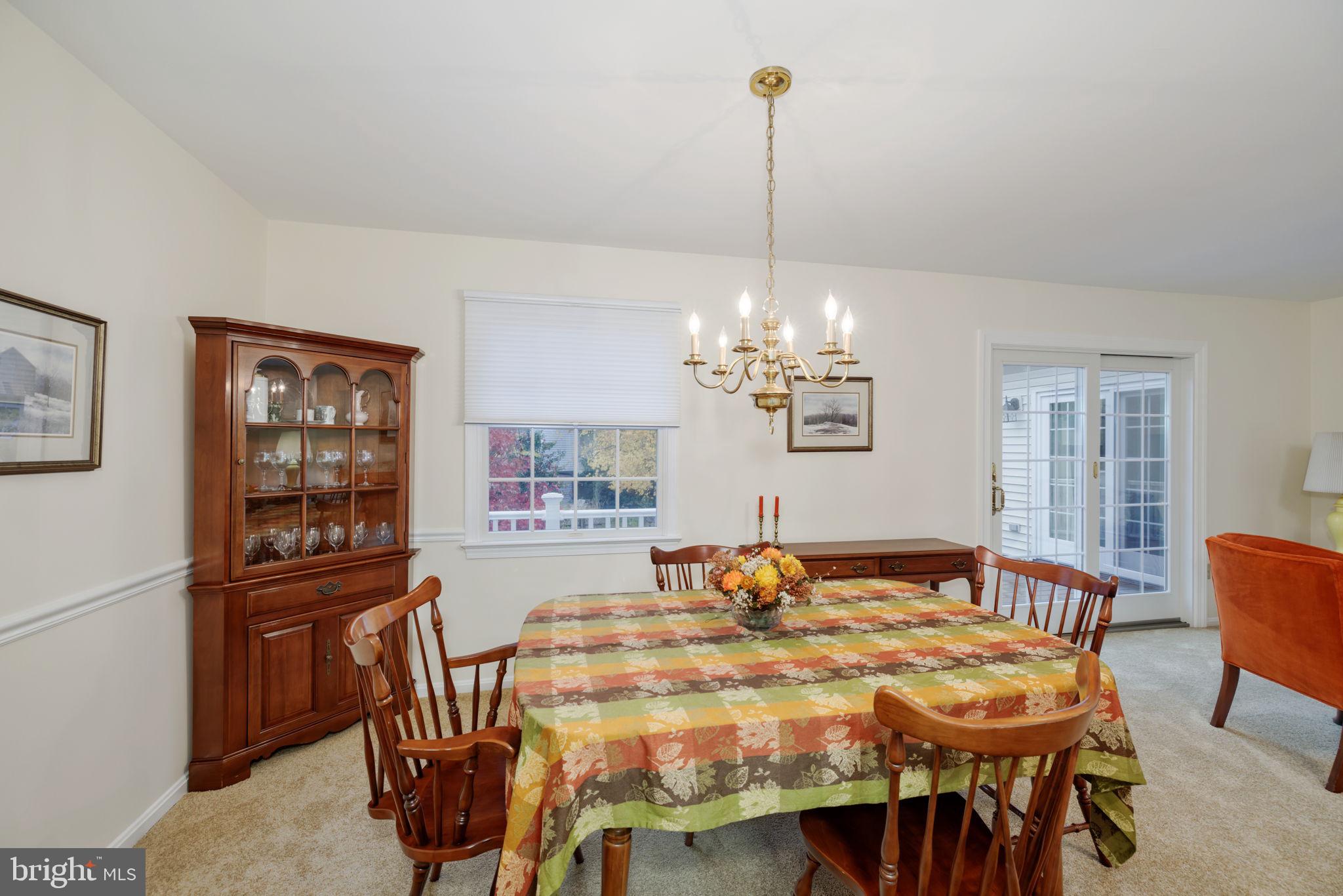 STONEYBROOKE - Residential