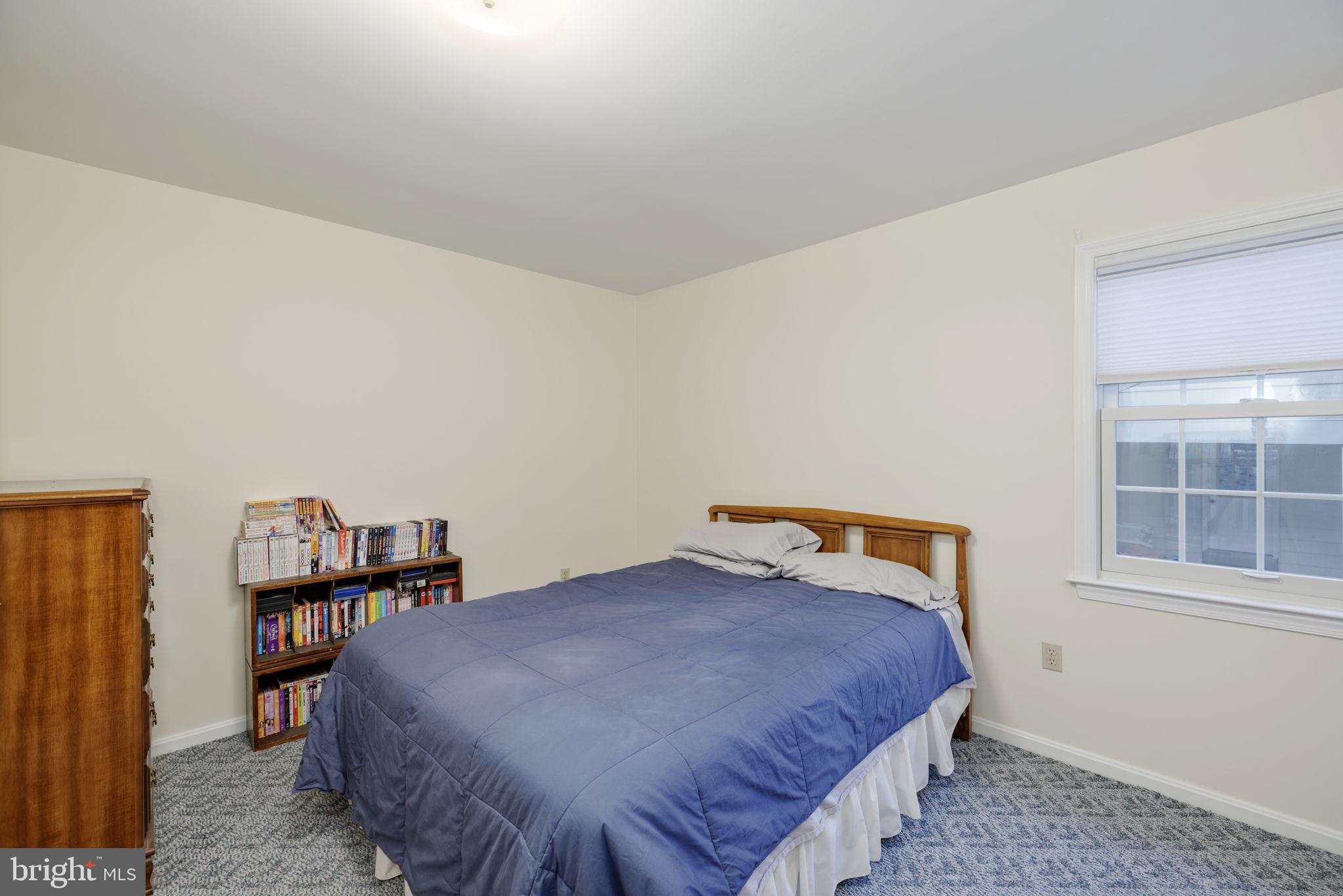 STONEYBROOKE - Residential