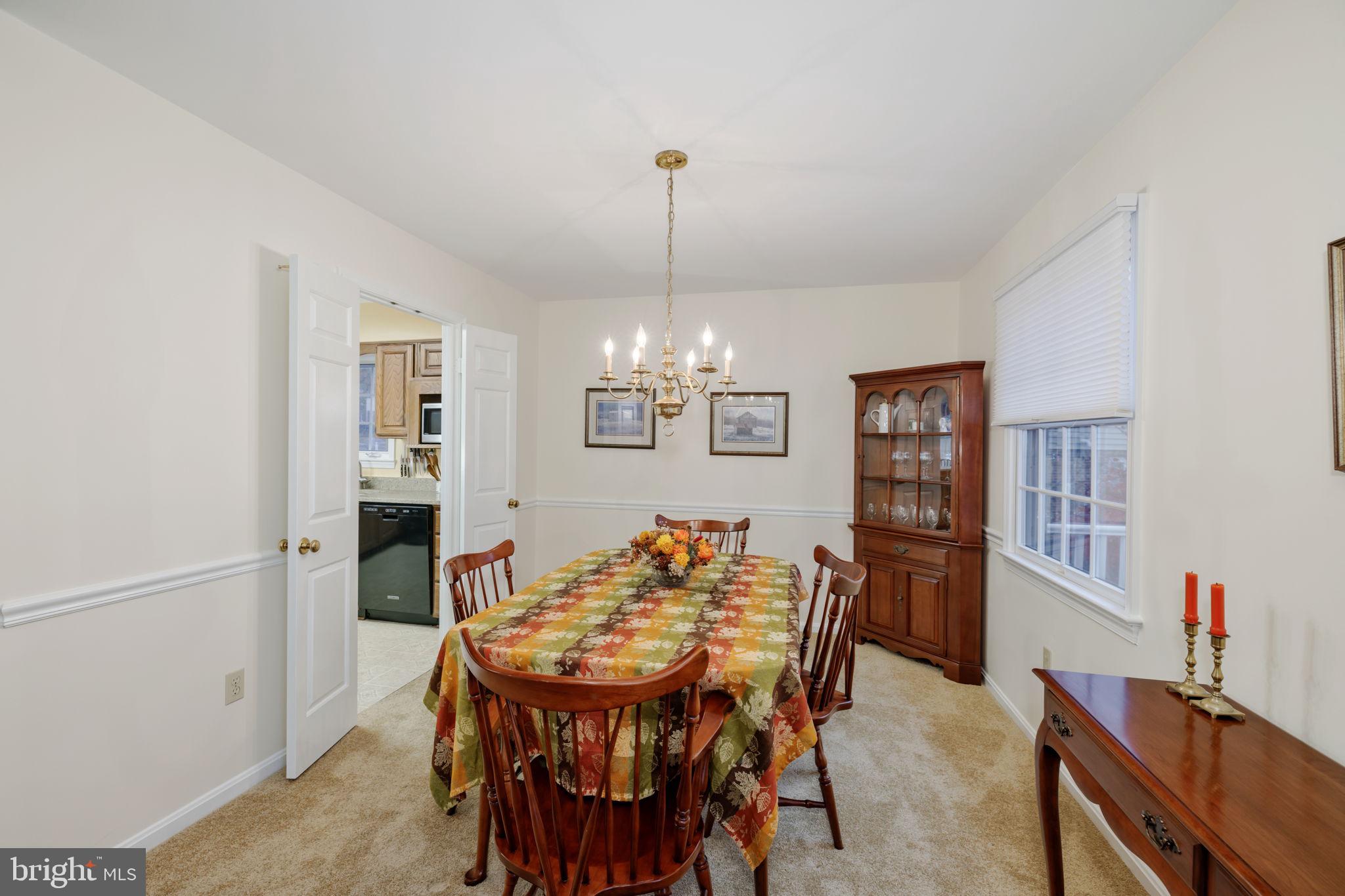 STONEYBROOKE - Residential