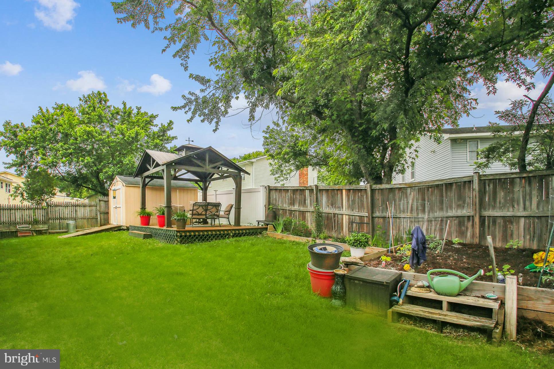 2493 WINTERGREEN WAY