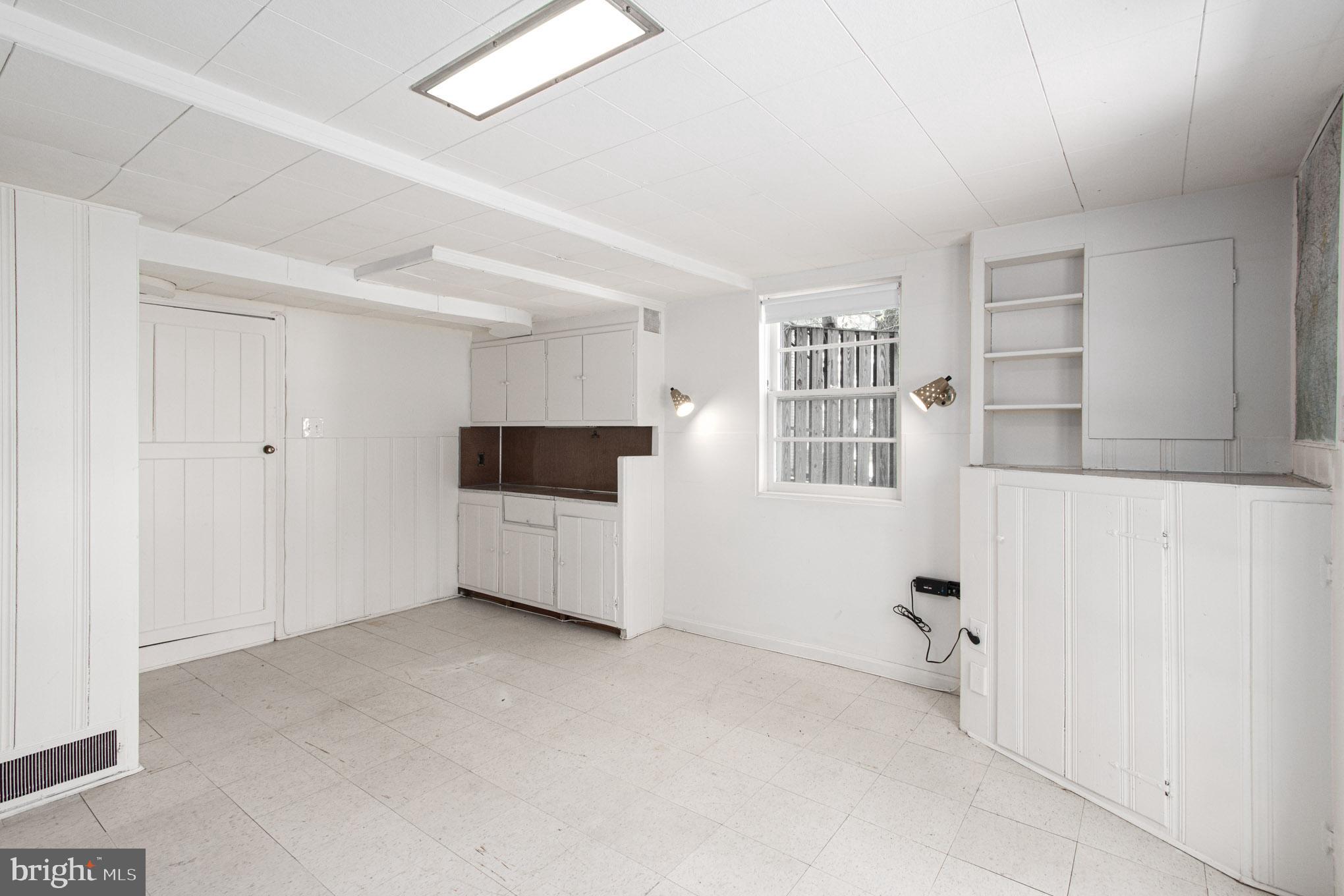 WESTGATE - Residential Lease