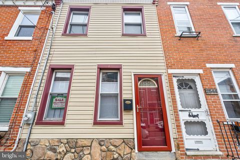 Townhouse For Sale - 2546 E Dauphin Street<br/> PHILADELPHIA, PA 19125