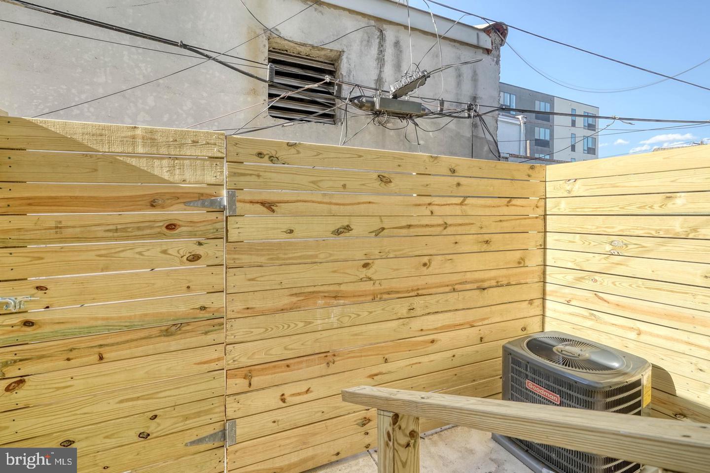 PASSYUNK SQUARE - Residential