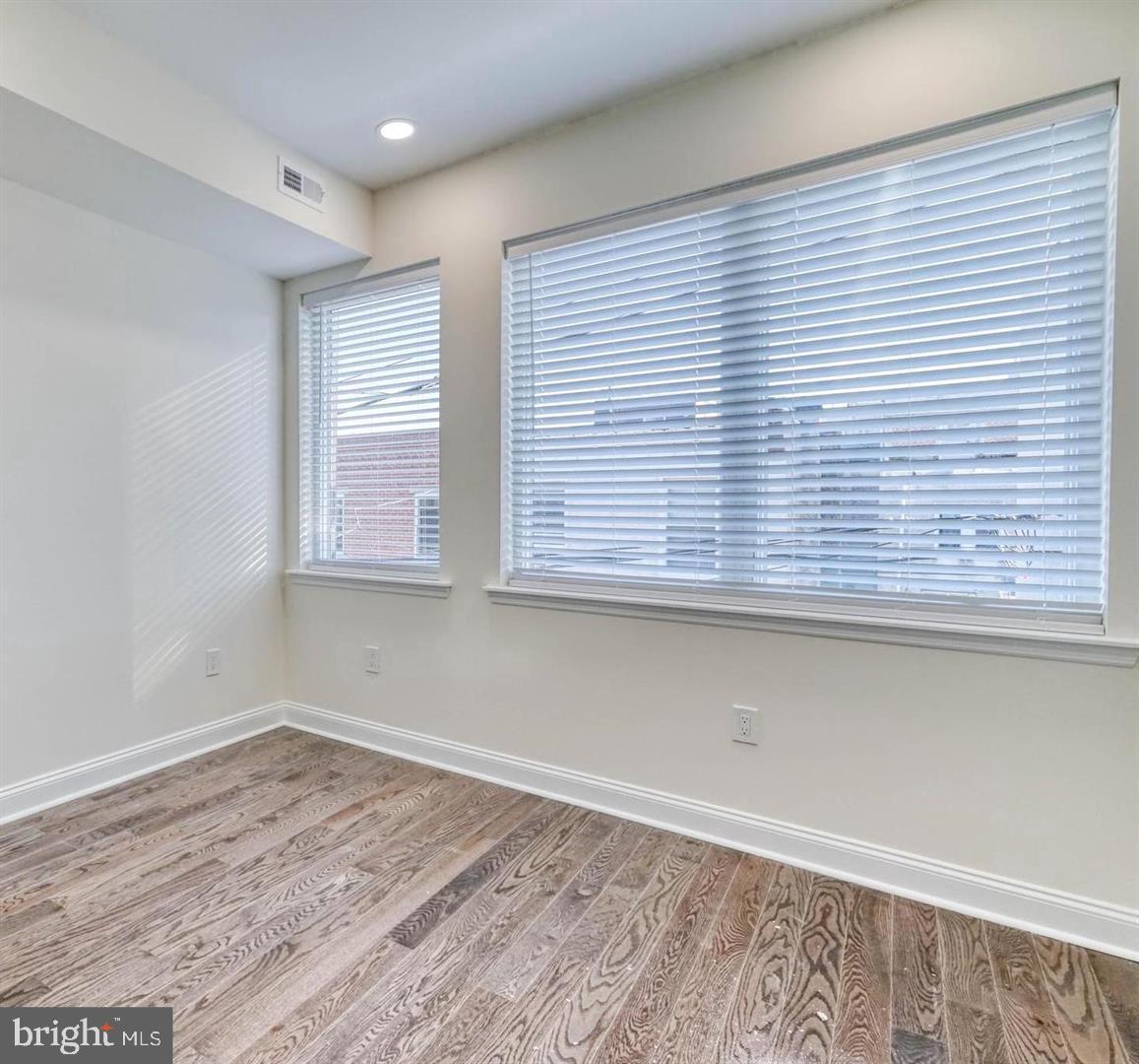 PASSYUNK SQUARE - Residential