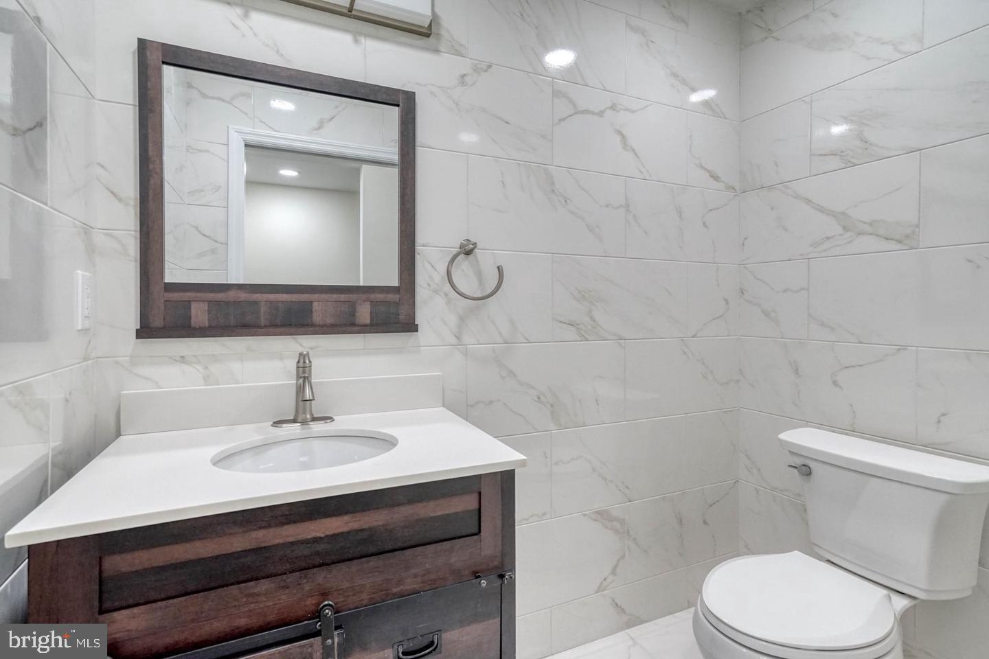 PASSYUNK SQUARE - Residential