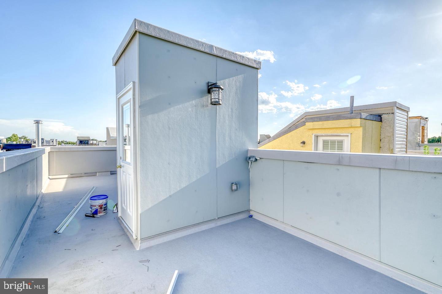 PASSYUNK SQUARE - Residential