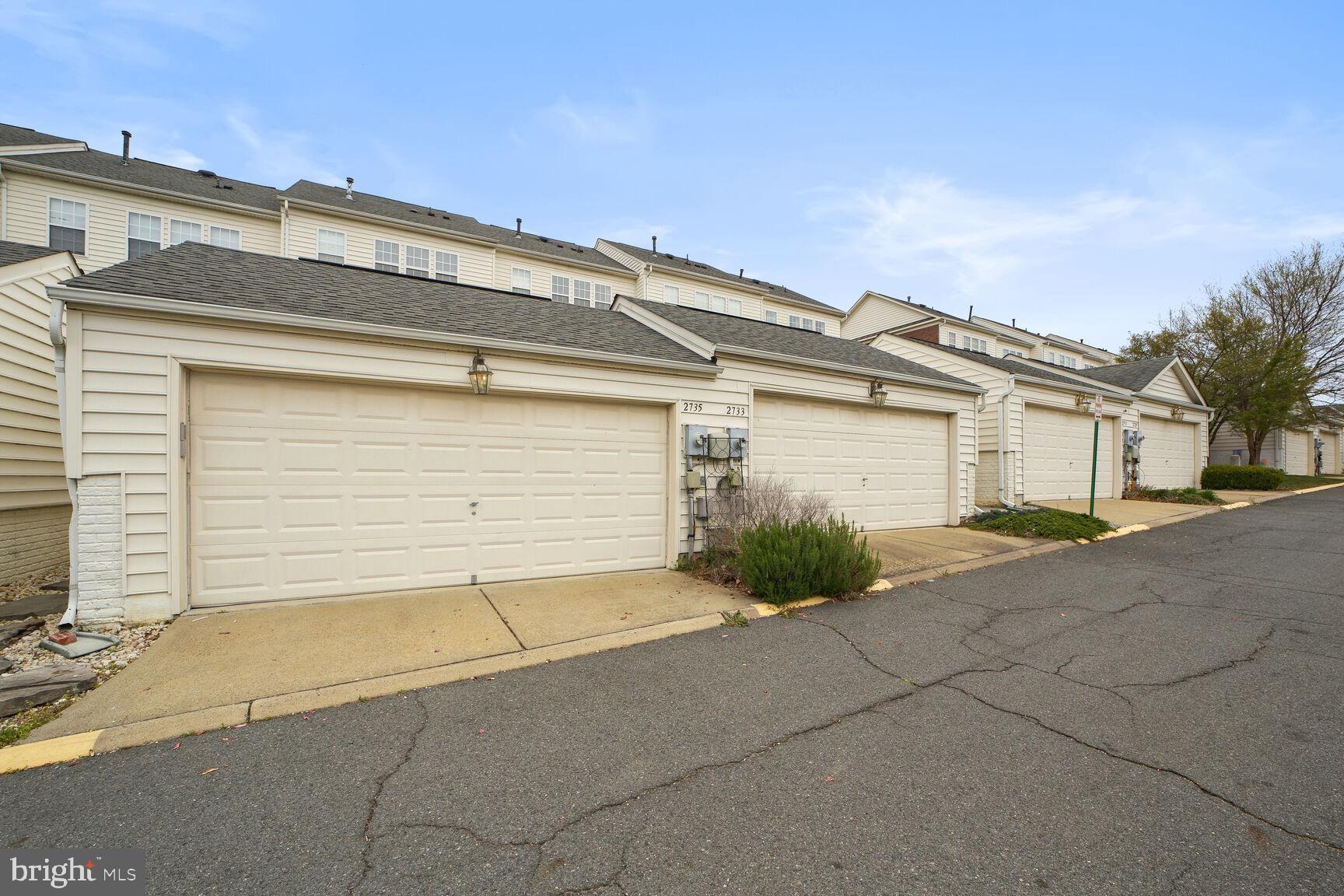 PORT POTOMAC - Residential