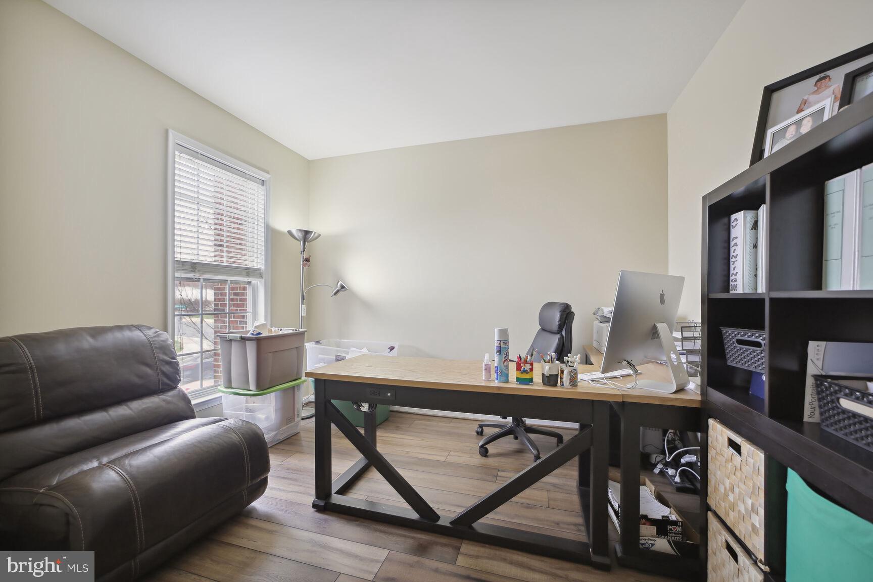 PORT POTOMAC - Residential