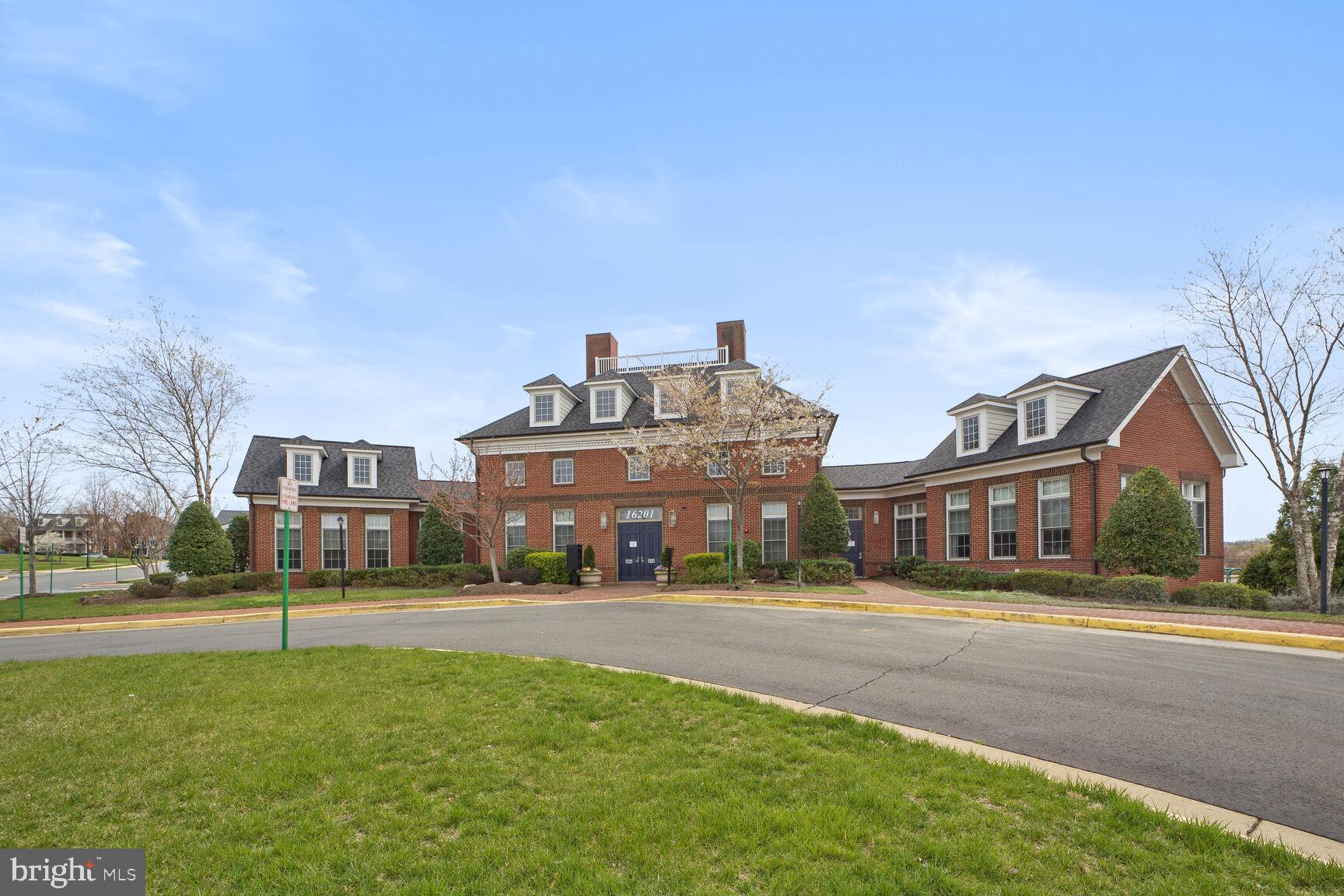 PORT POTOMAC - Residential