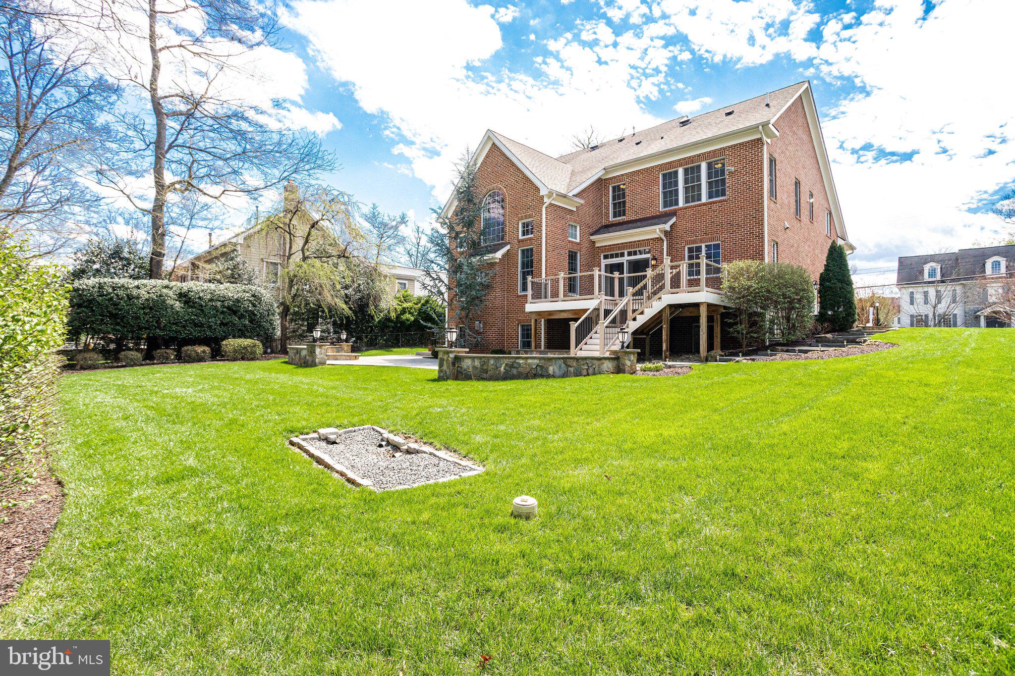 OLD DOMINION GARDENS - Residential