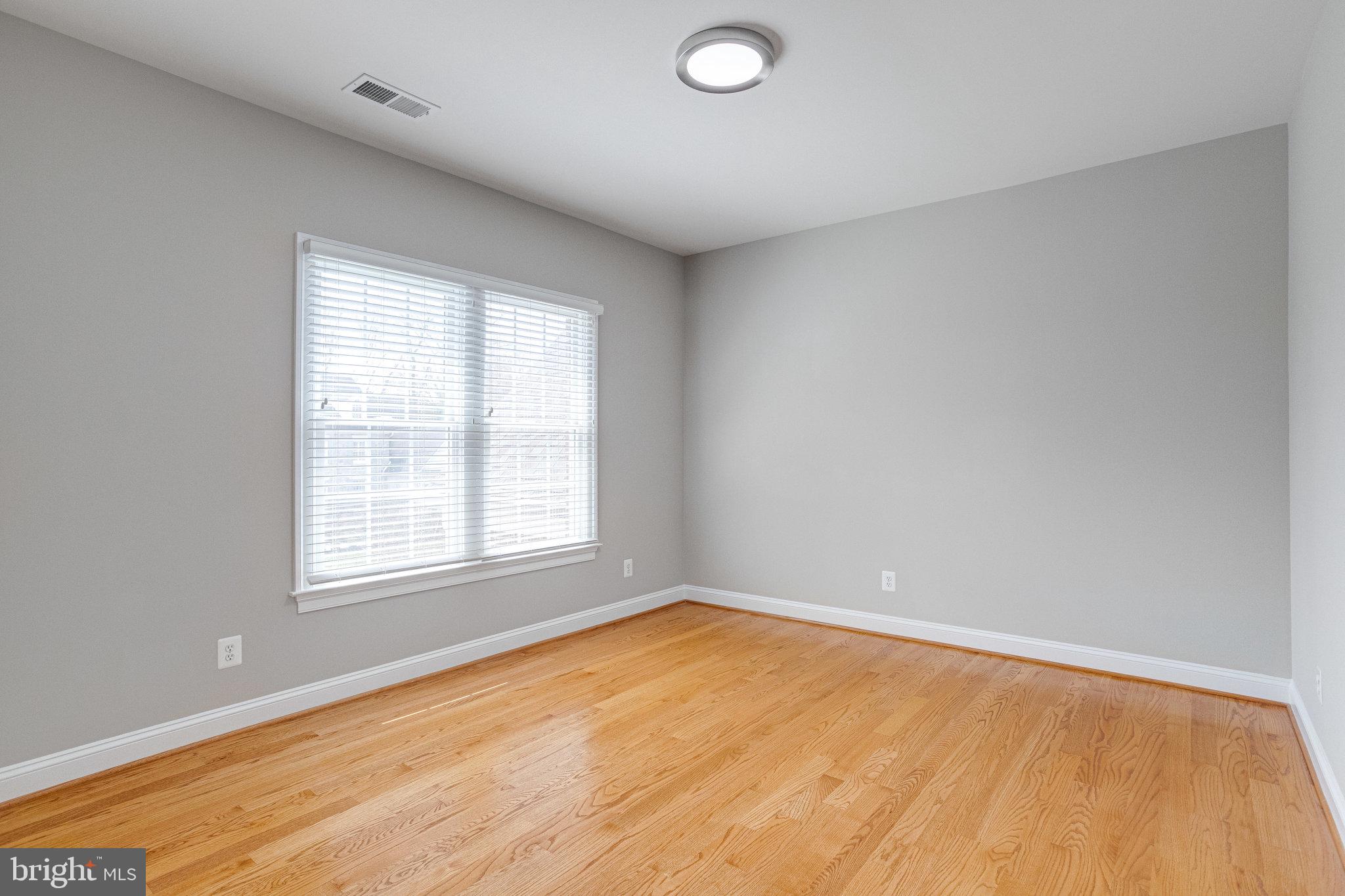 OLD DOMINION GARDENS - Residential