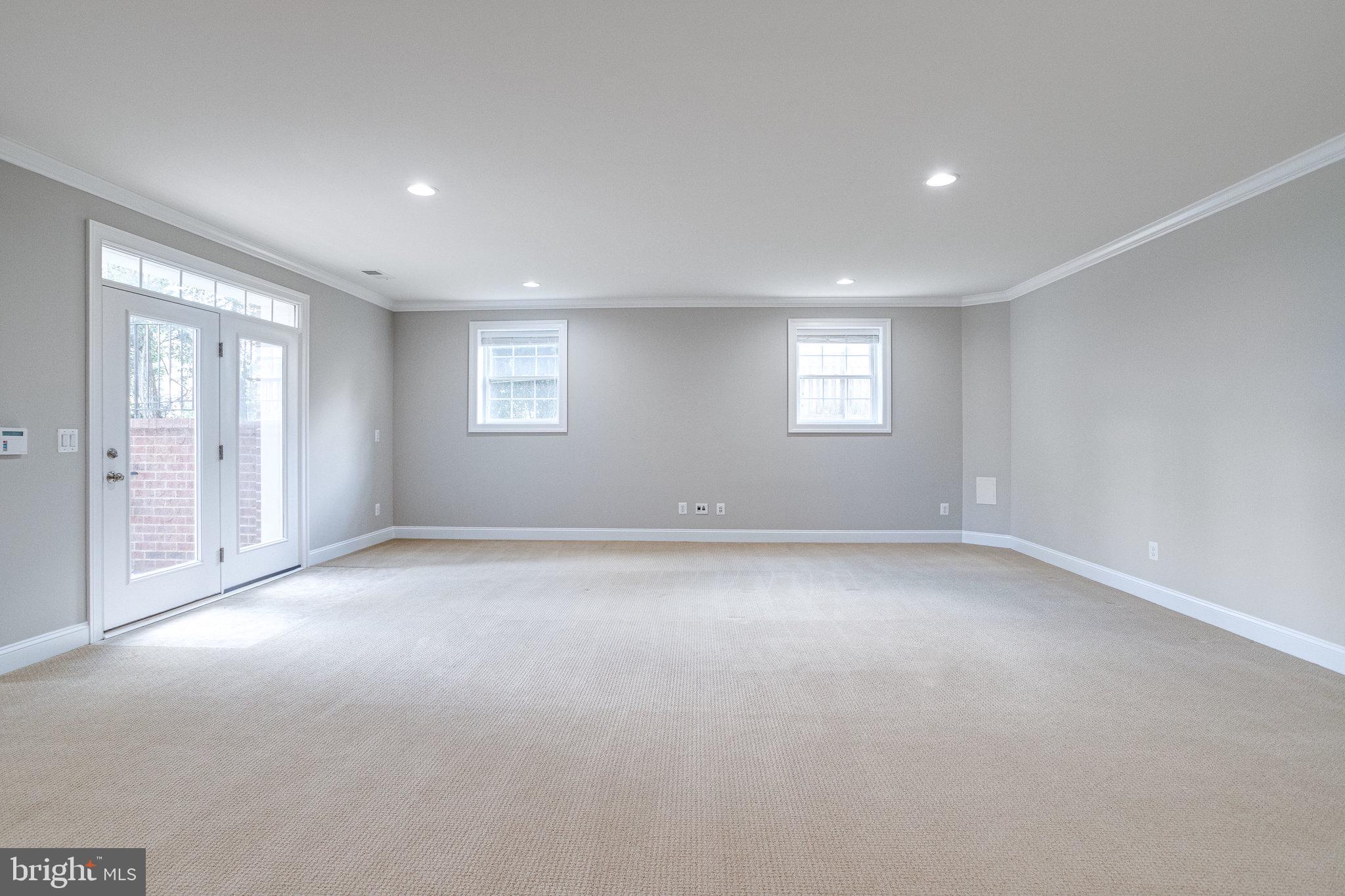 OLD DOMINION GARDENS - Residential