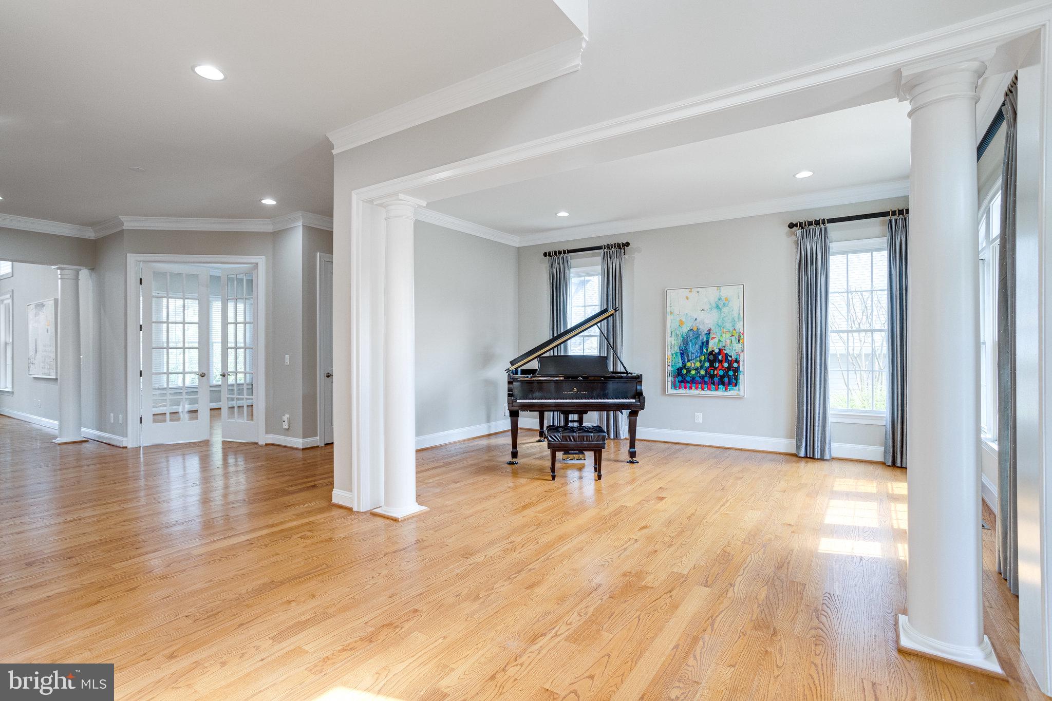 OLD DOMINION GARDENS - Residential