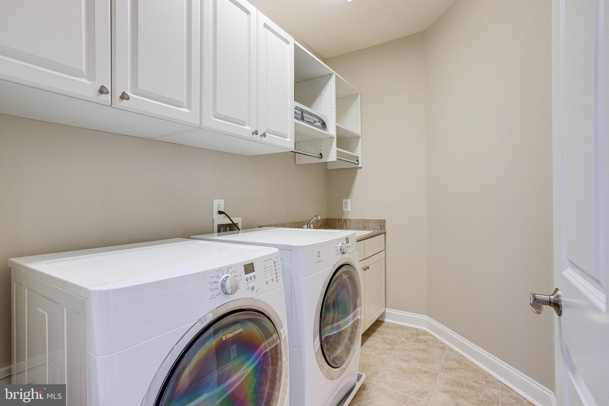 OLD DOMINION GARDENS - Residential