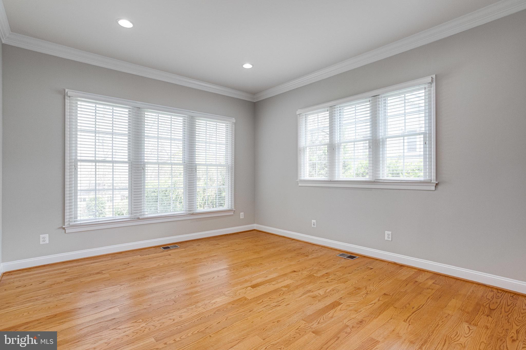 OLD DOMINION GARDENS - Residential