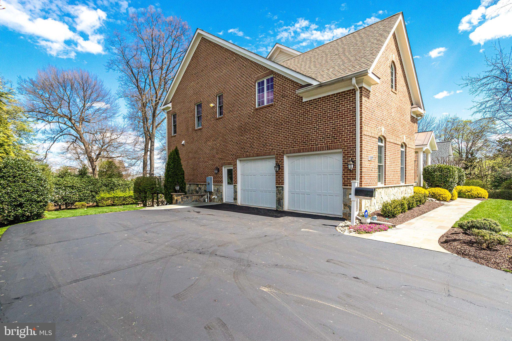 OLD DOMINION GARDENS - Residential