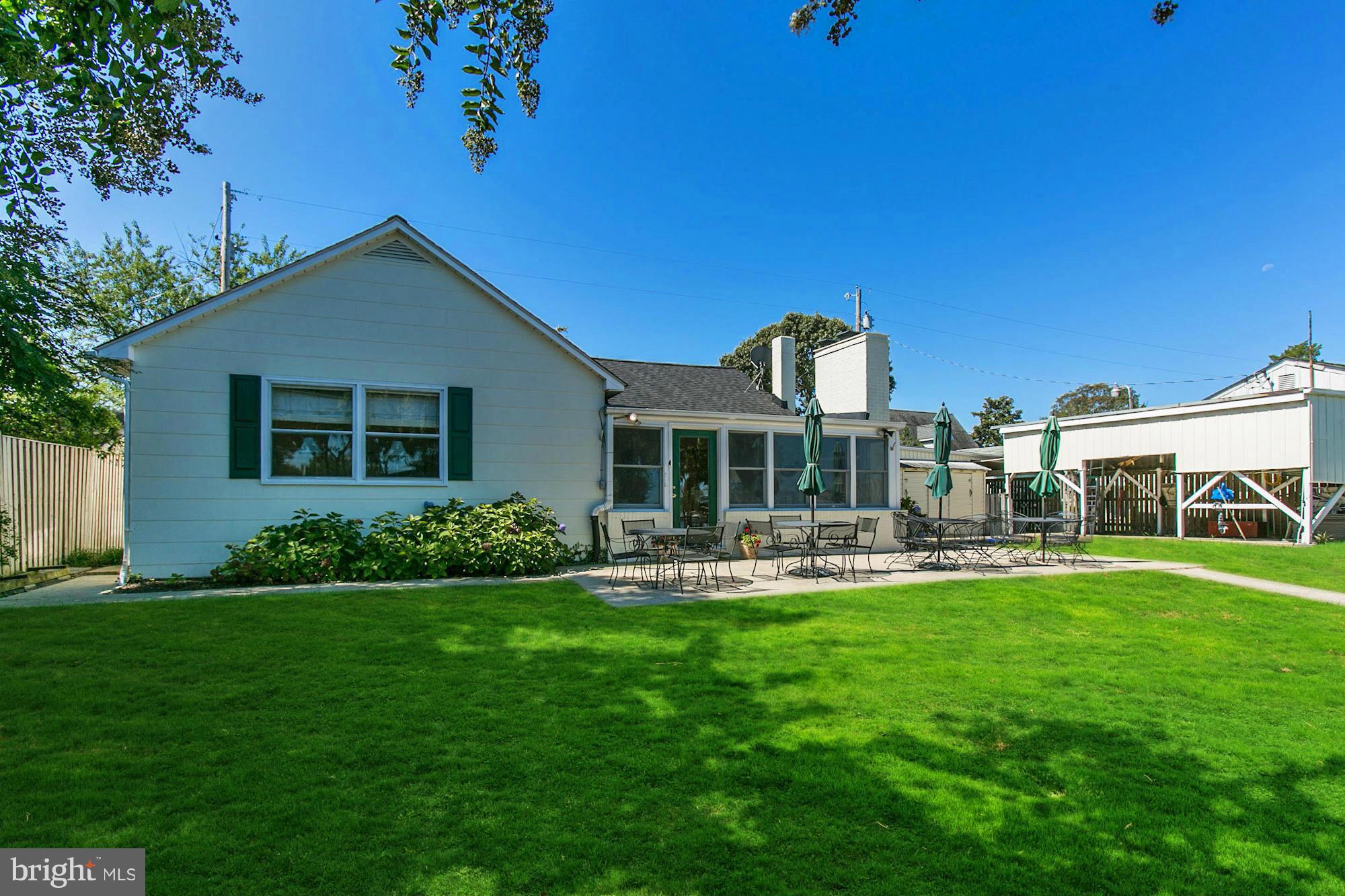 PATUXENT BEACH - Residential