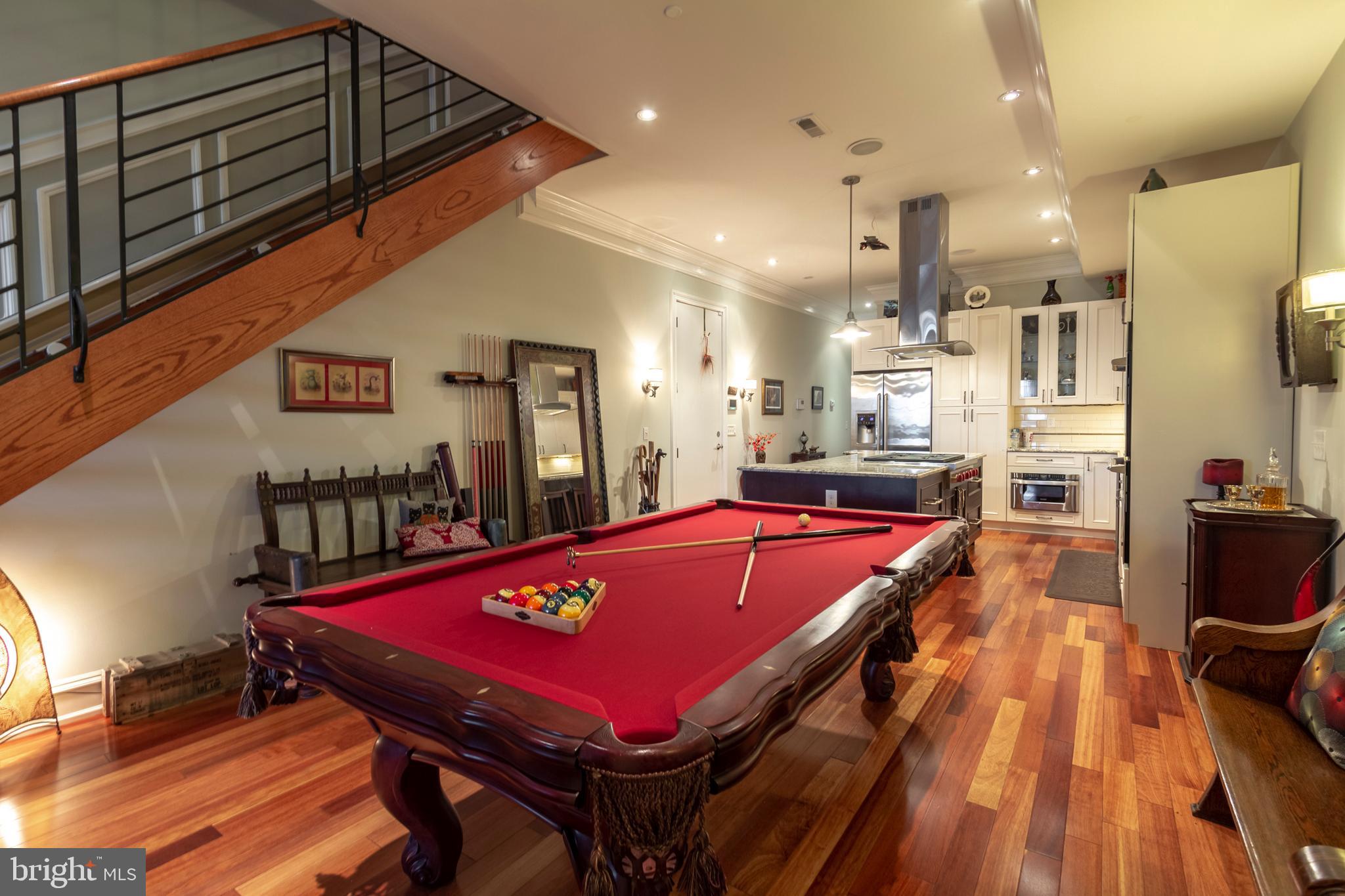 SOCIETY HILL - Residential