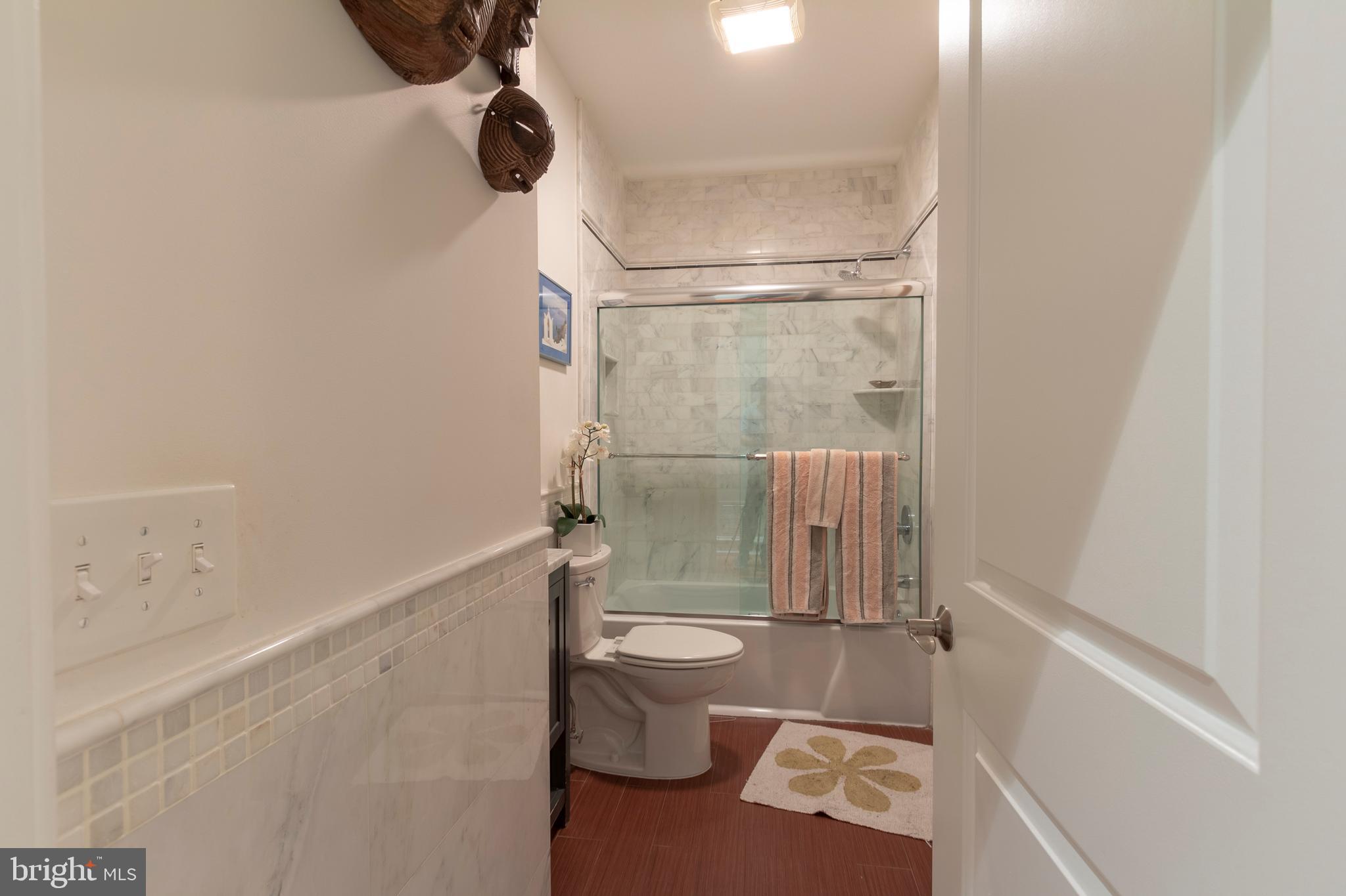 SOCIETY HILL - Residential