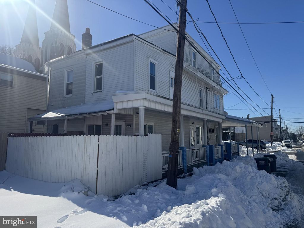 Photo of 101 S Catawissa Street, MAHANOY CITY, PA 17948 (MLS # PASK2025366)