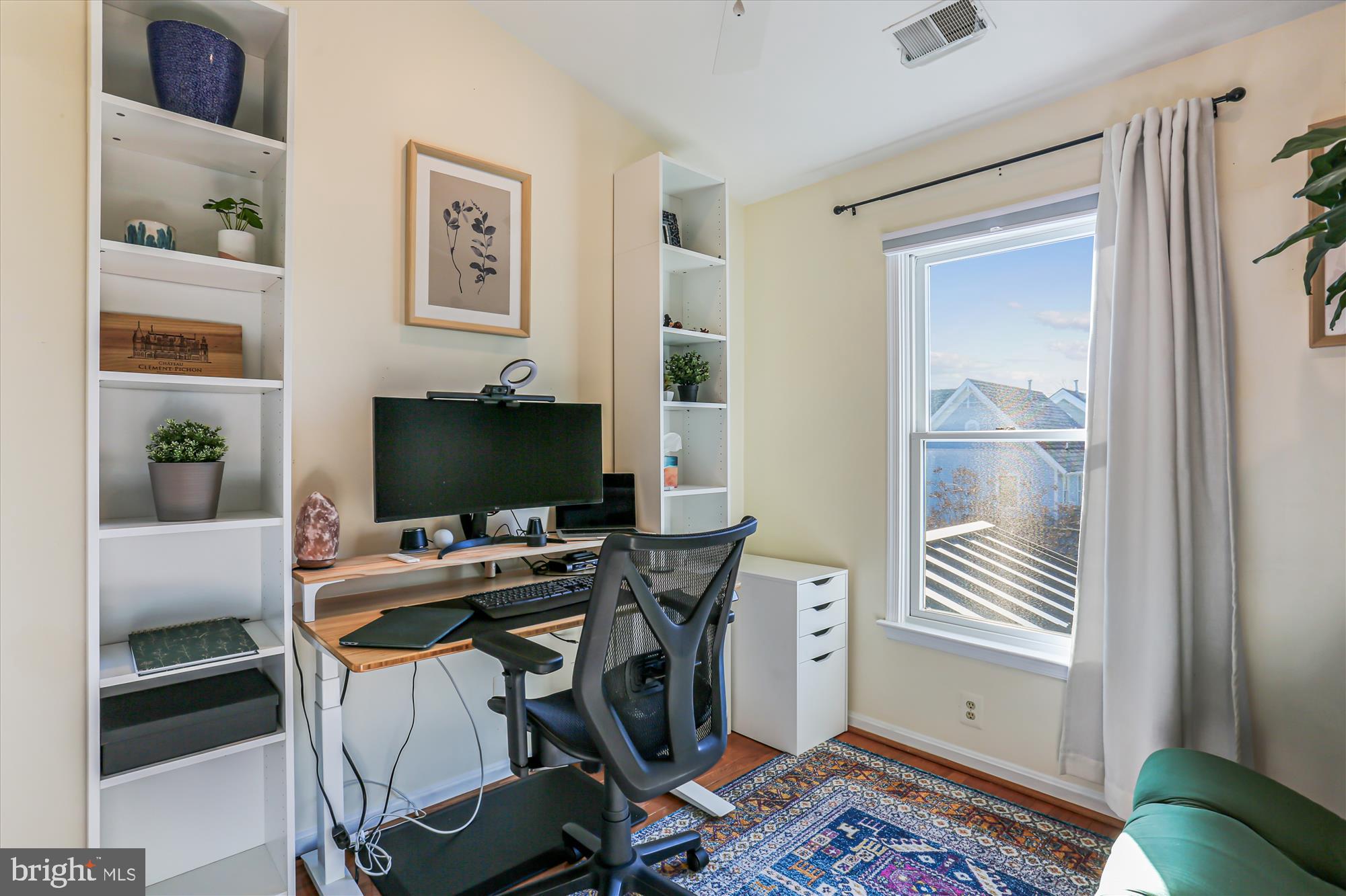 KENTLANDS - Residential