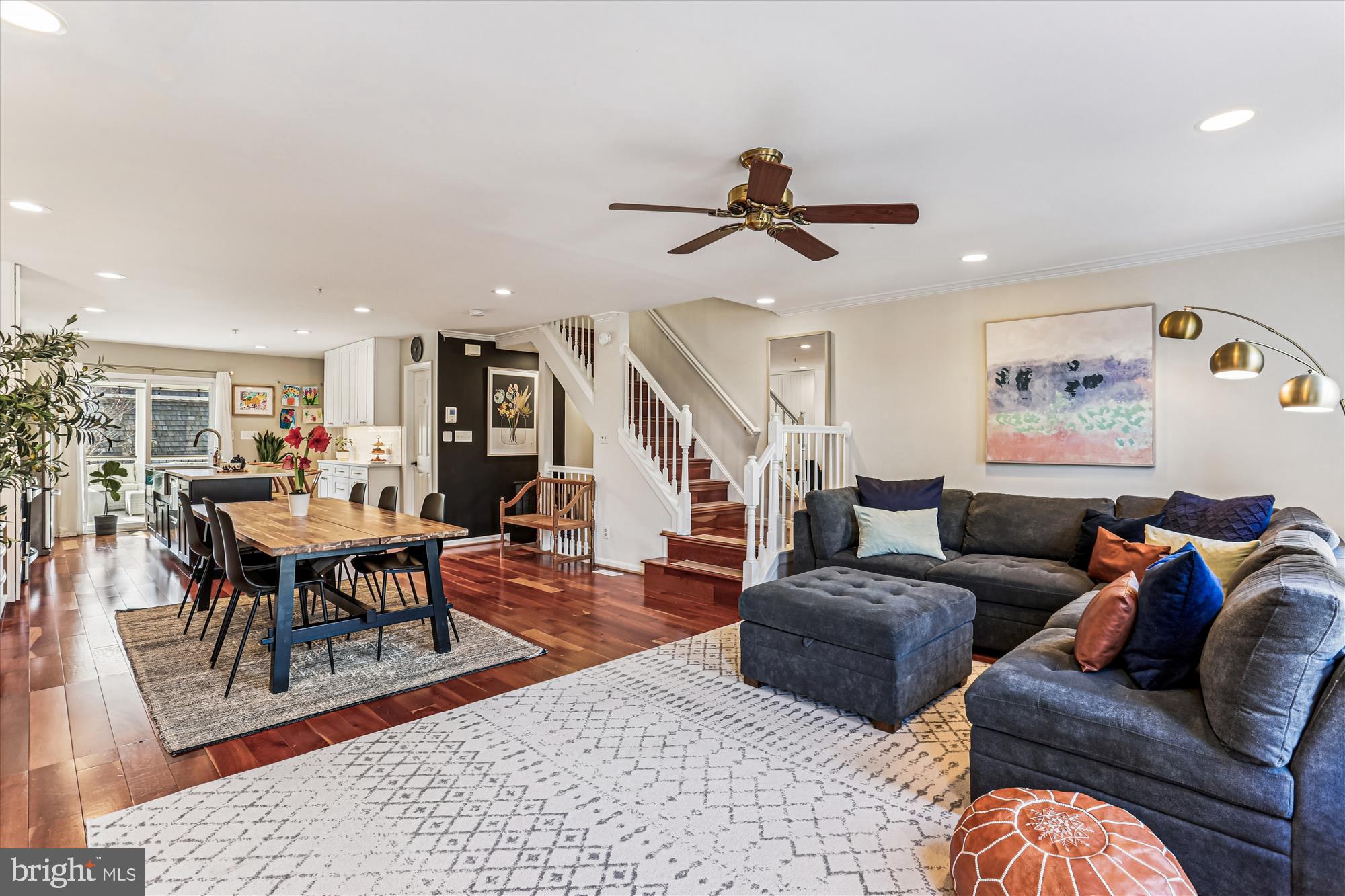 KENTLANDS - Residential