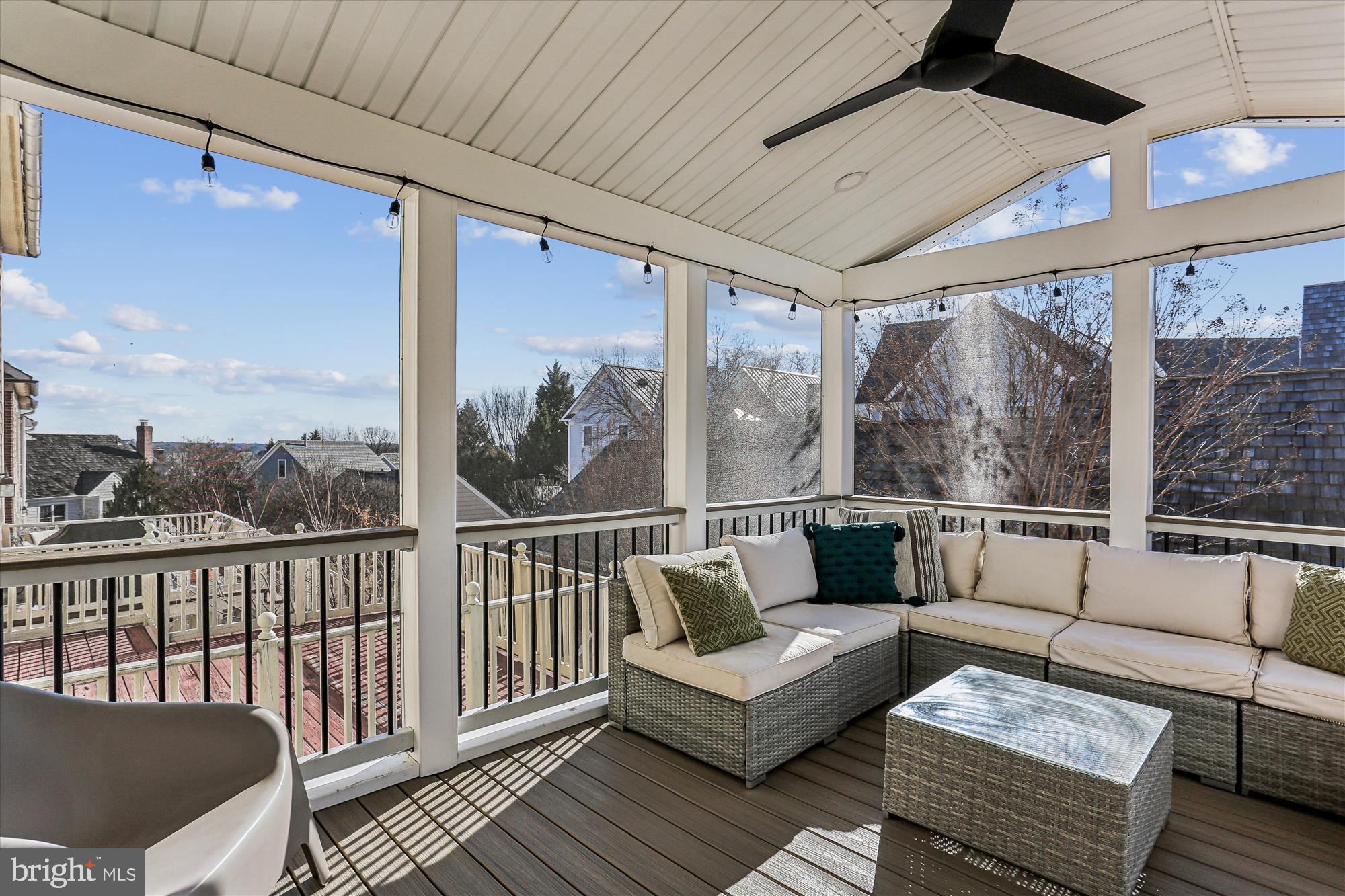 KENTLANDS - Residential