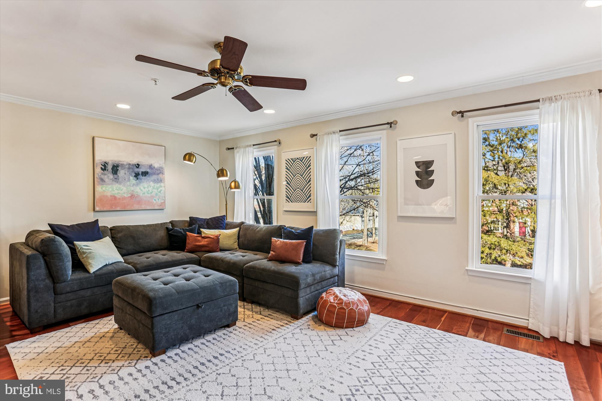 KENTLANDS - Residential