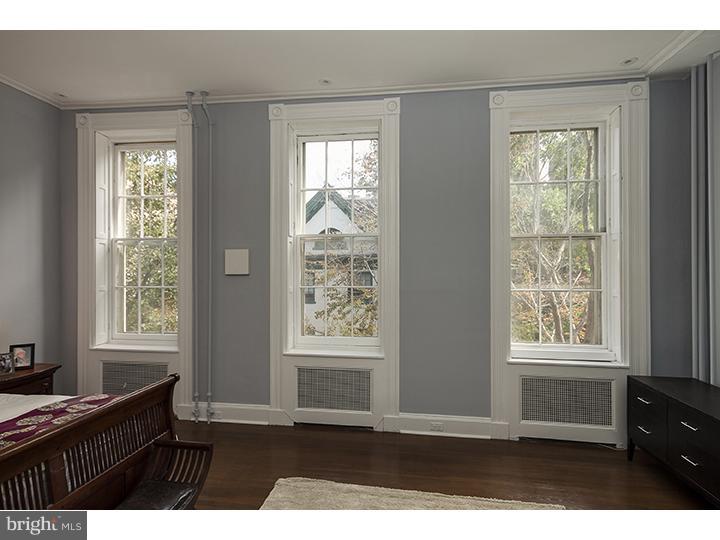 WASHINGTON SQ WEST - Residential