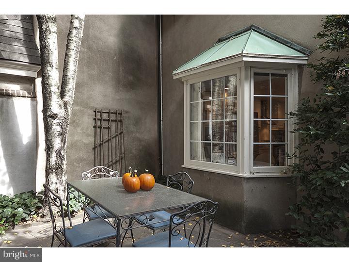 WASHINGTON SQ WEST - Residential