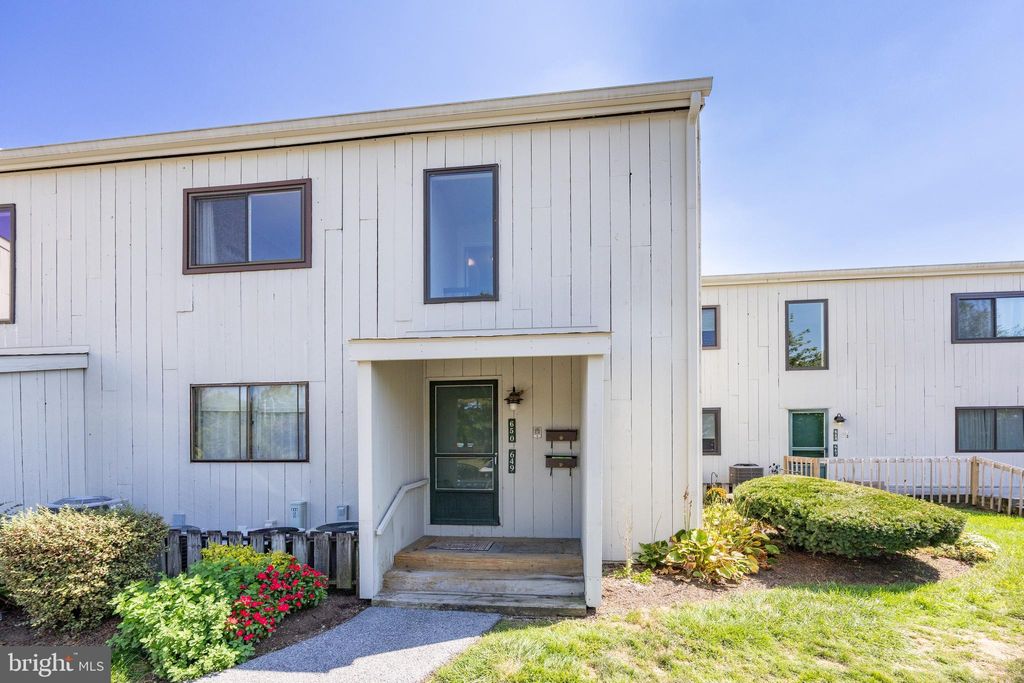 Photo of 650 Summit House #650, WEST CHESTER, PA 19382 (MLS # PACT2109830)