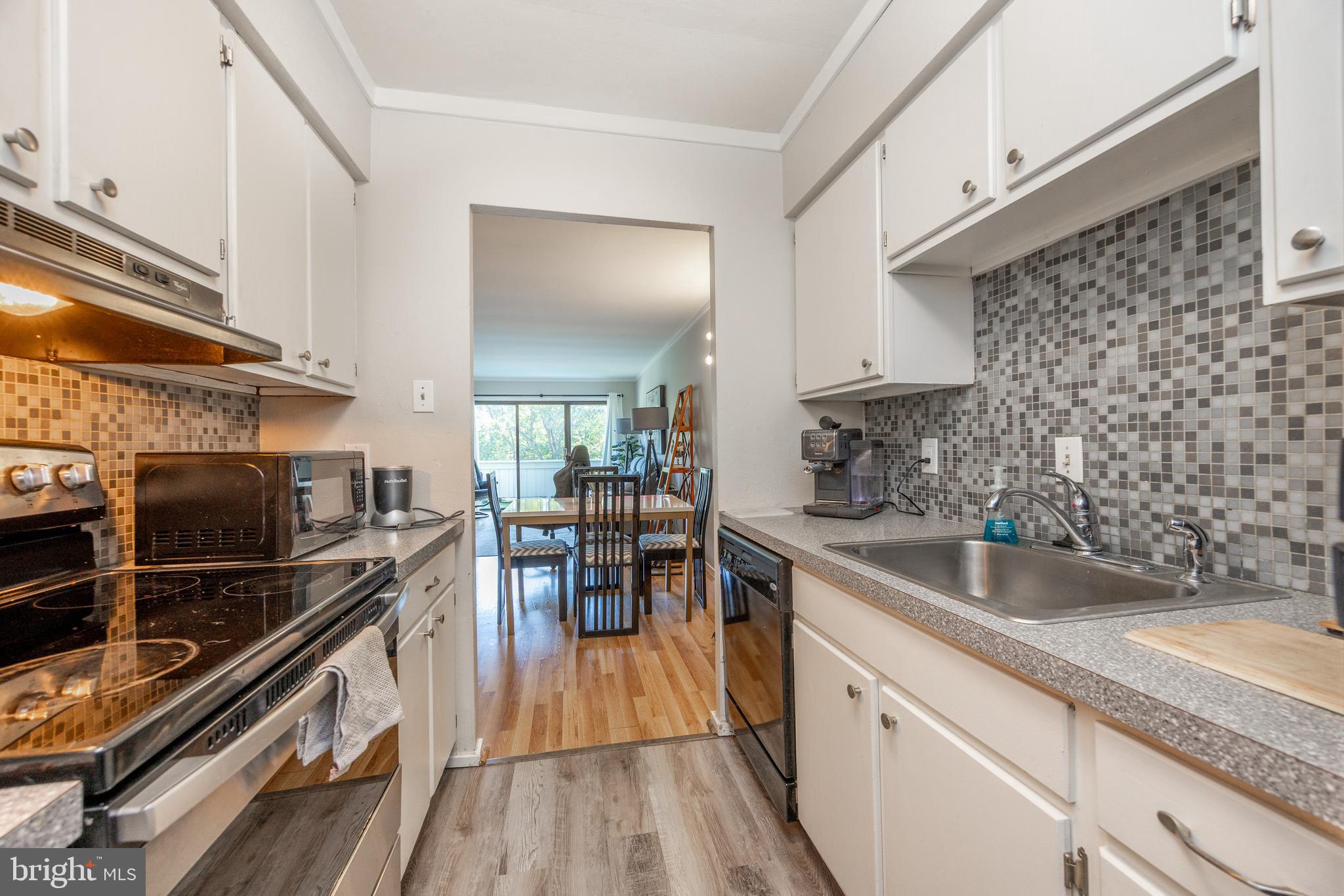 SUMMIT HOUSE - Residential