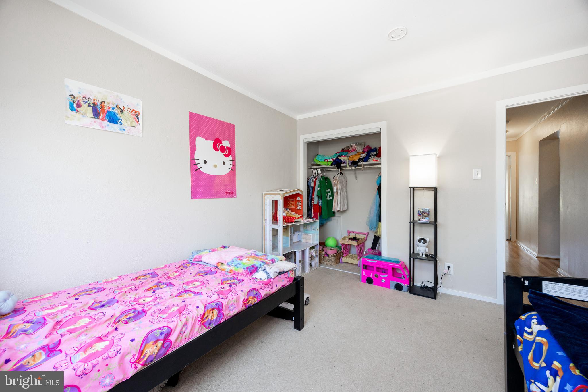 SUMMIT HOUSE - Residential