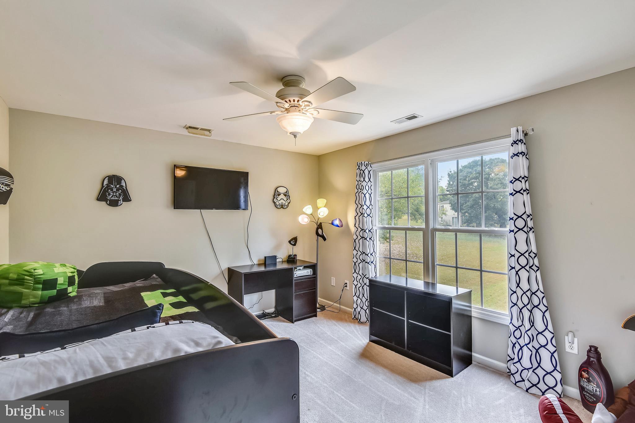 PINE GROVE - Residential