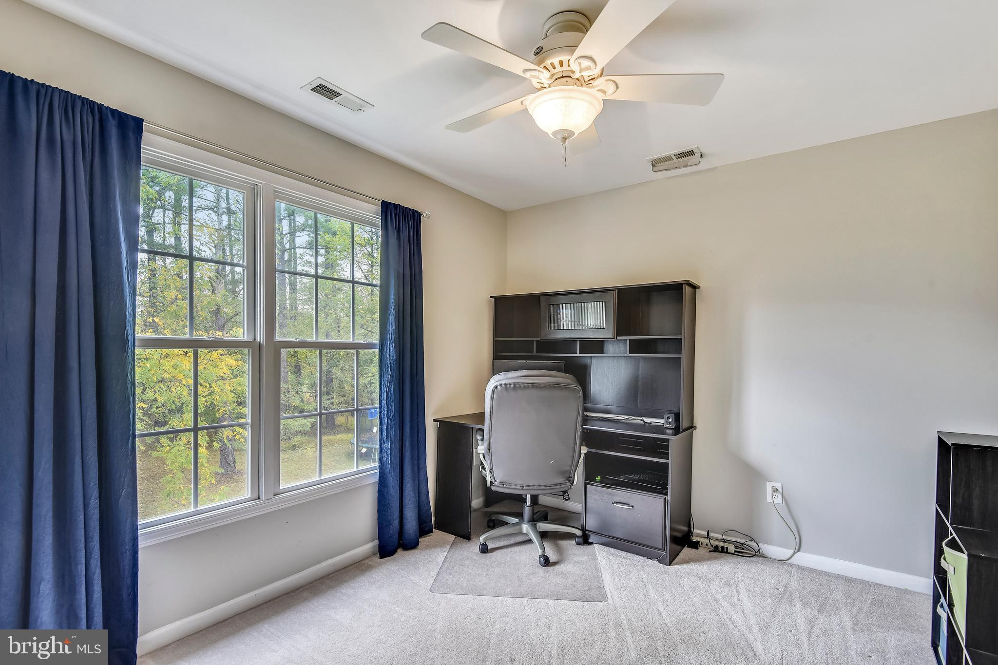 PINE GROVE - Residential