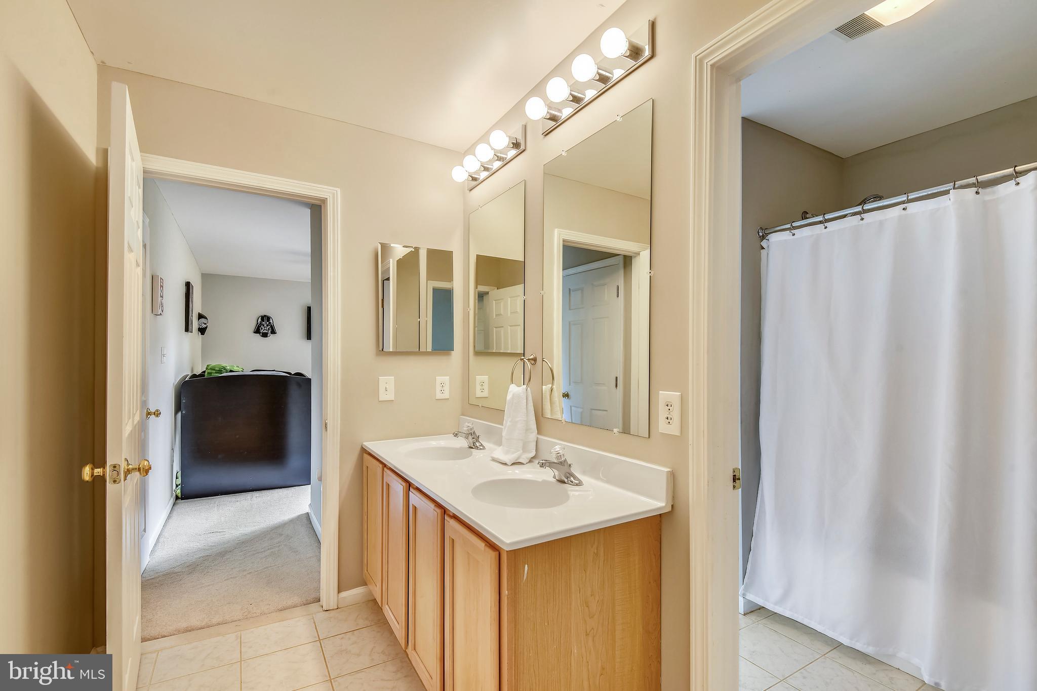 PINE GROVE - Residential