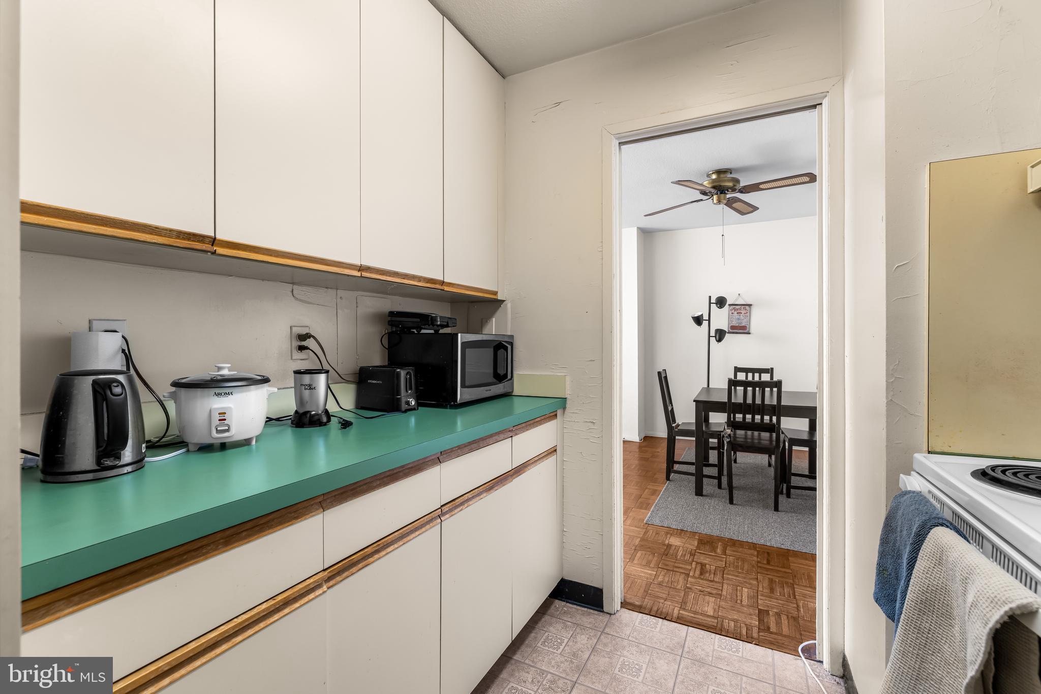 CHARLES VILLAGE - Residential