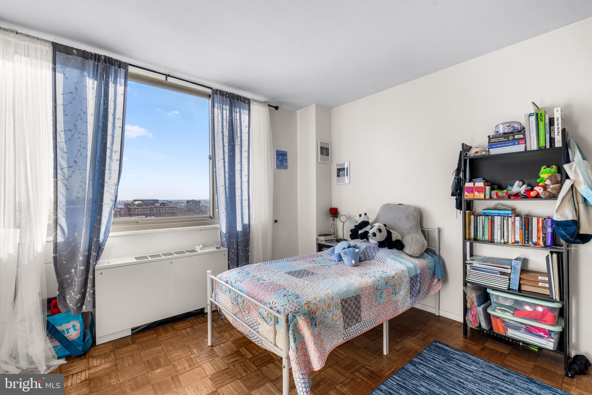 CHARLES VILLAGE - Residential