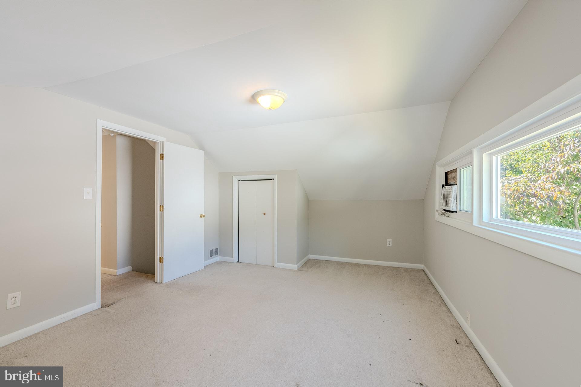 TWINBROOK FOREST - Residential