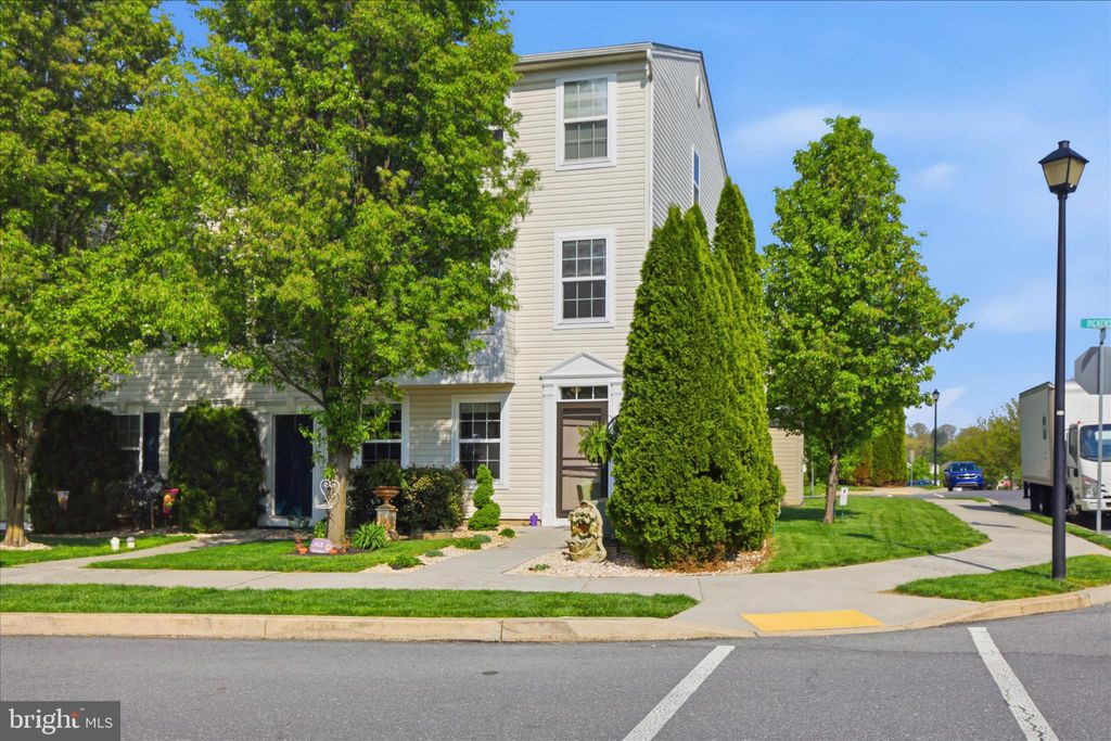 Photo of 393 Dickens Drive, LANCASTER, PA 17603 (MLS # PALA2085804)