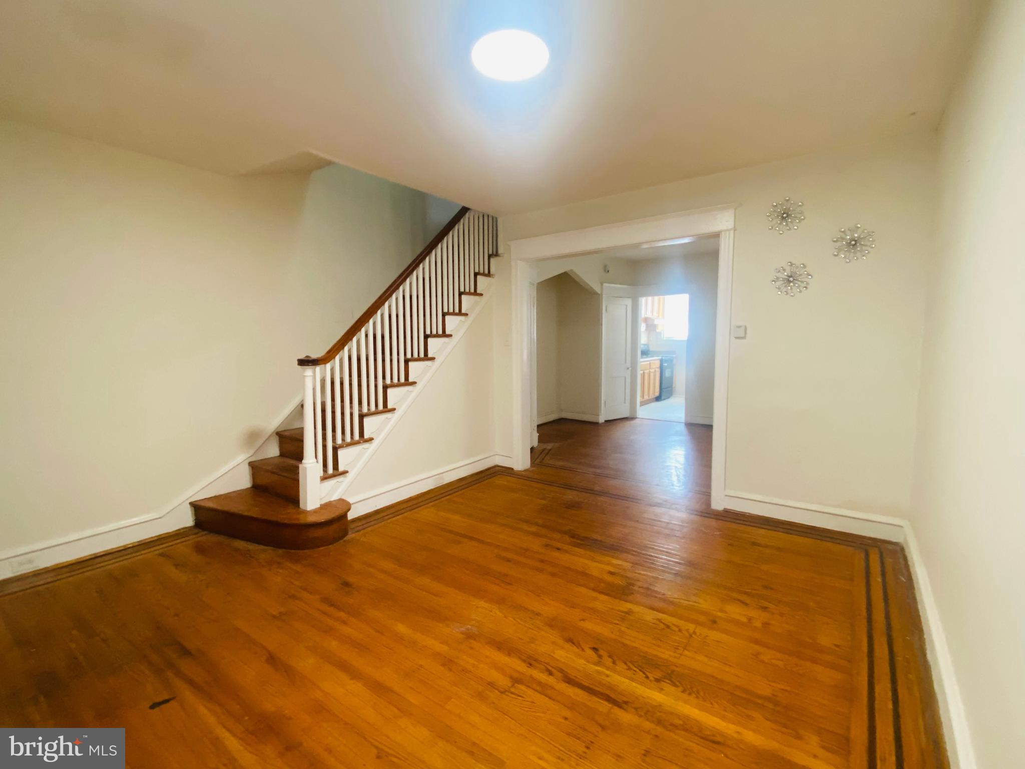 PHILADELPHIA (NORTHEAST) - Residential