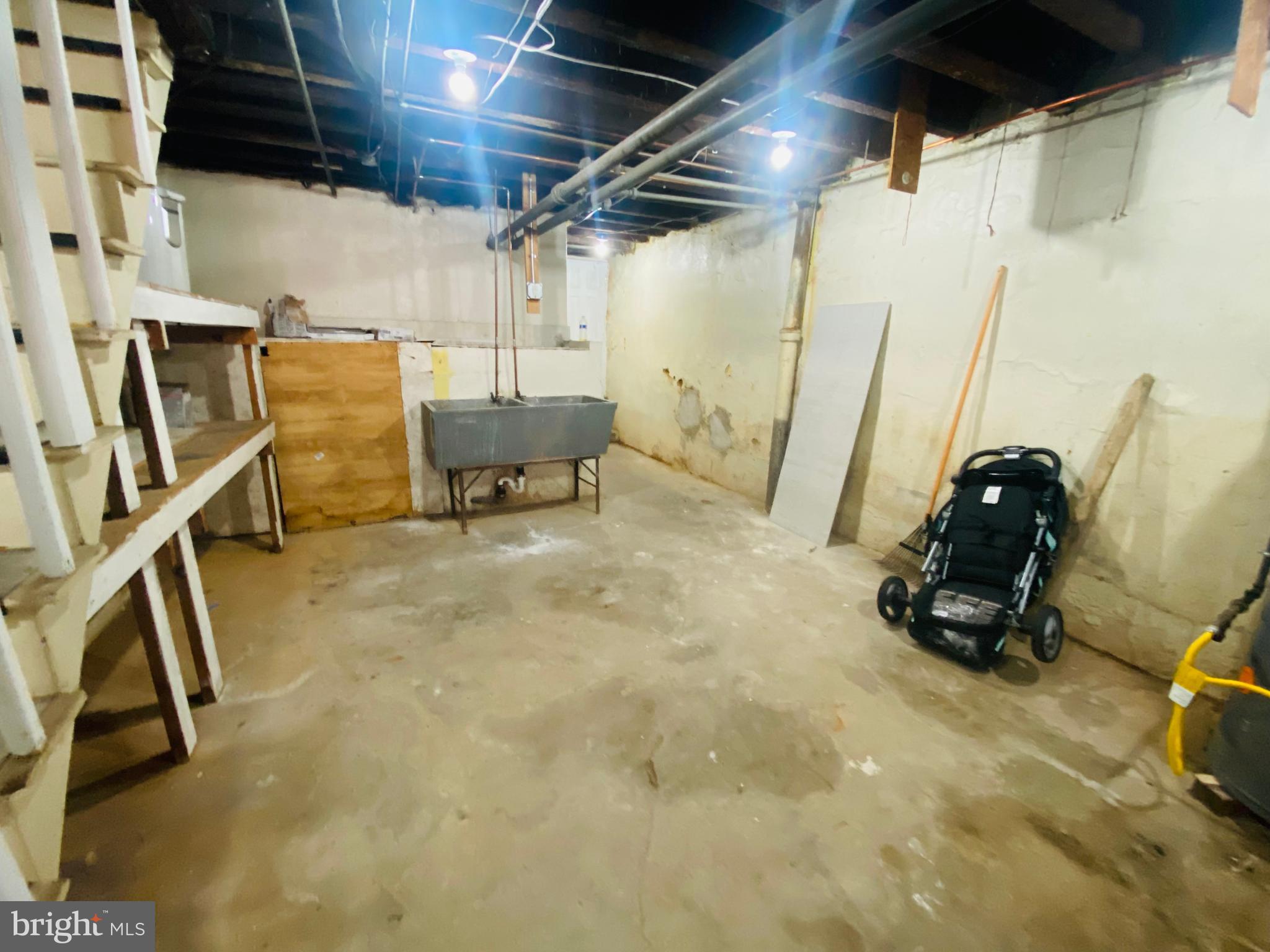 PHILADELPHIA (NORTHEAST) - Residential