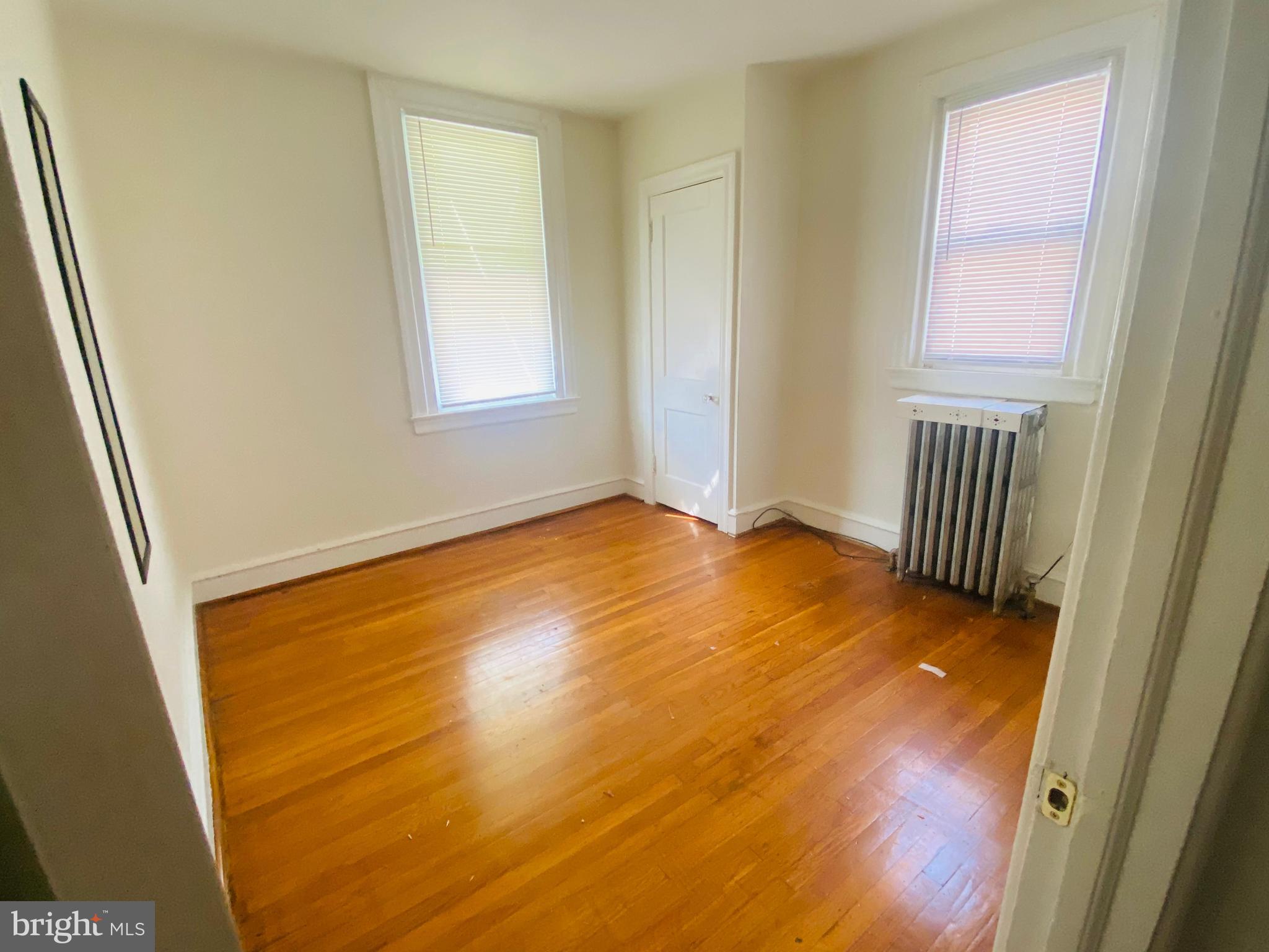 PHILADELPHIA (NORTHEAST) - Residential